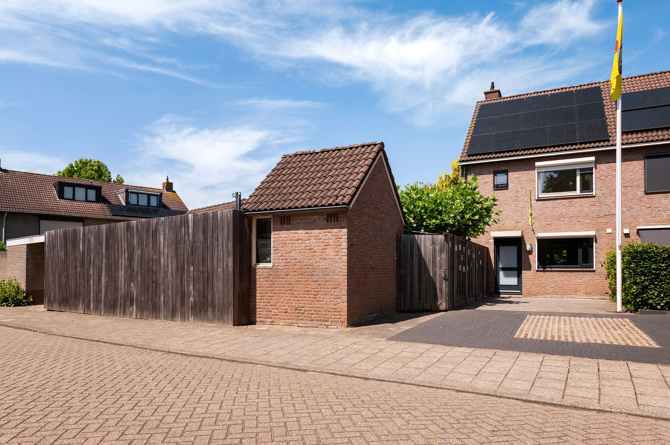 Foto van van Coeverdenstraat 1, Goor