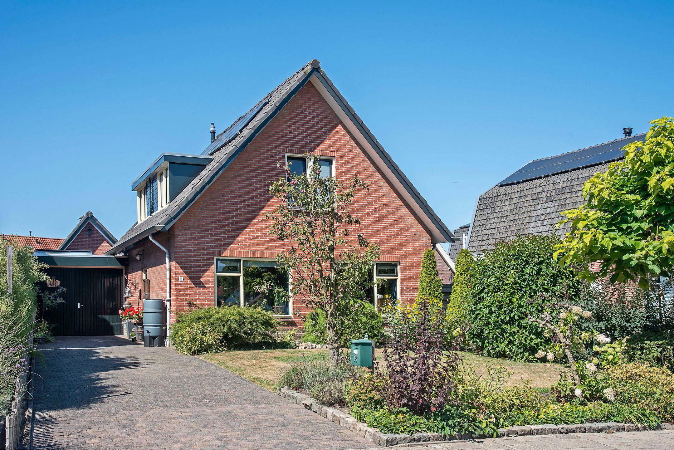 Foto van Bernhardstraat 18, Delden