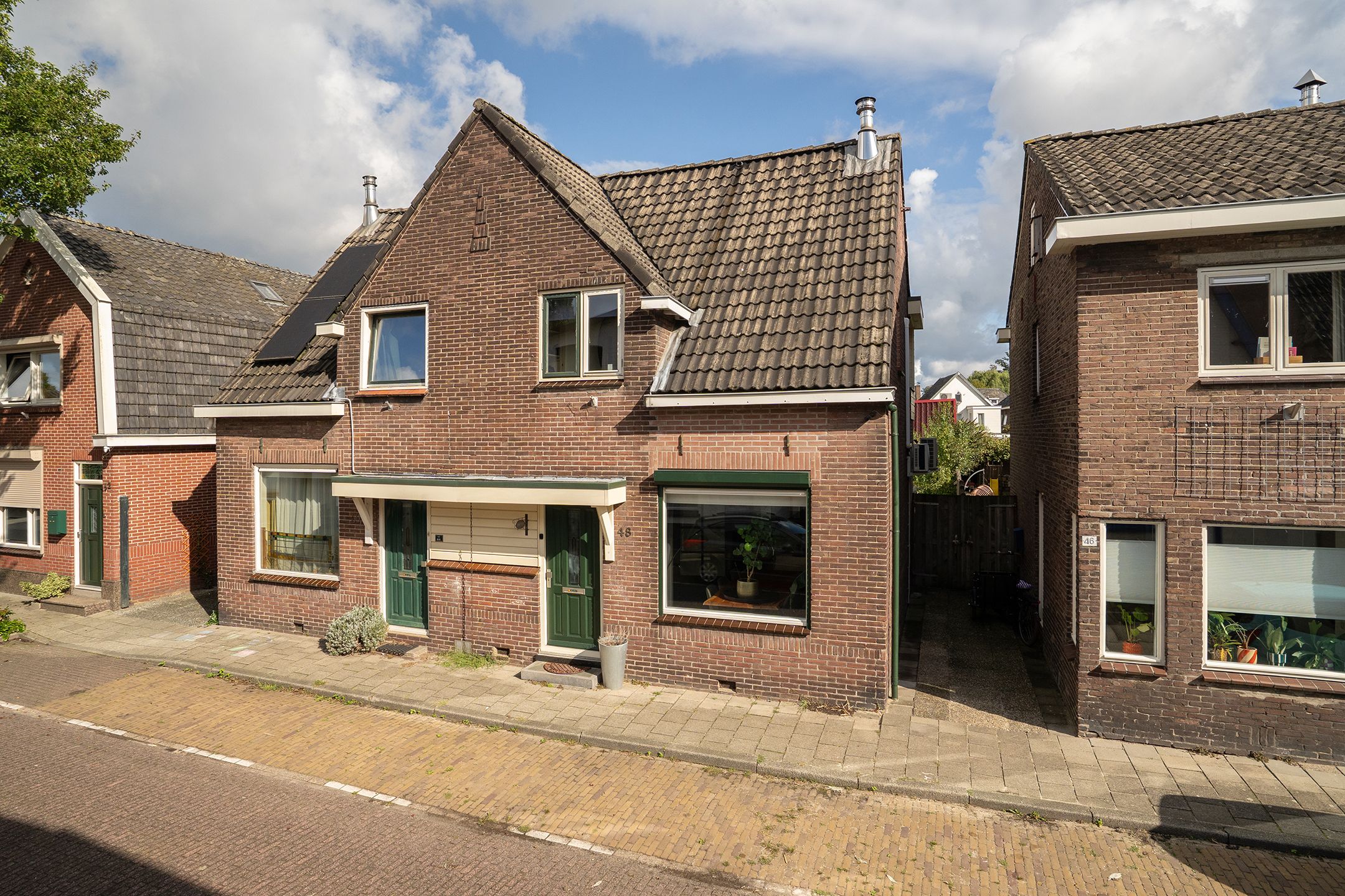 Foto van Everhardt van der Marckstraat 48, Enschede