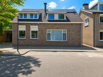 Foto van Schipholtstraat 166, Enschede Half