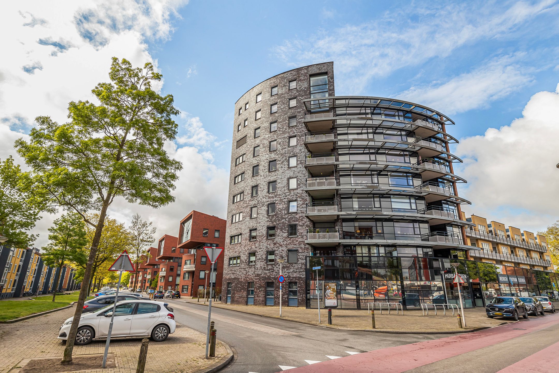 Foto van S.L. Louwesstraat 281, Enschede