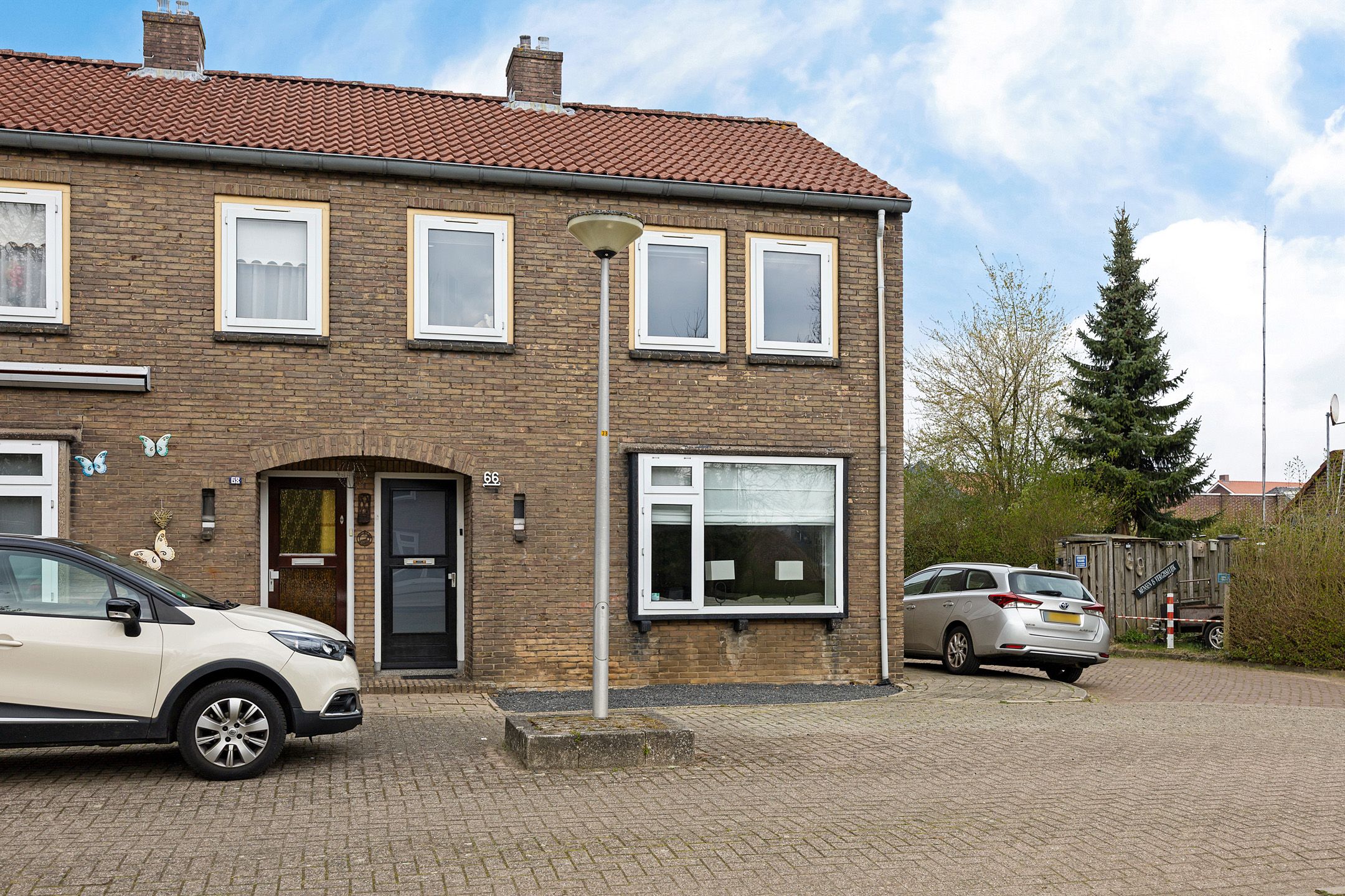 Foto van Wethouder Voogdgeertstraat 66, Hengelo (OV)