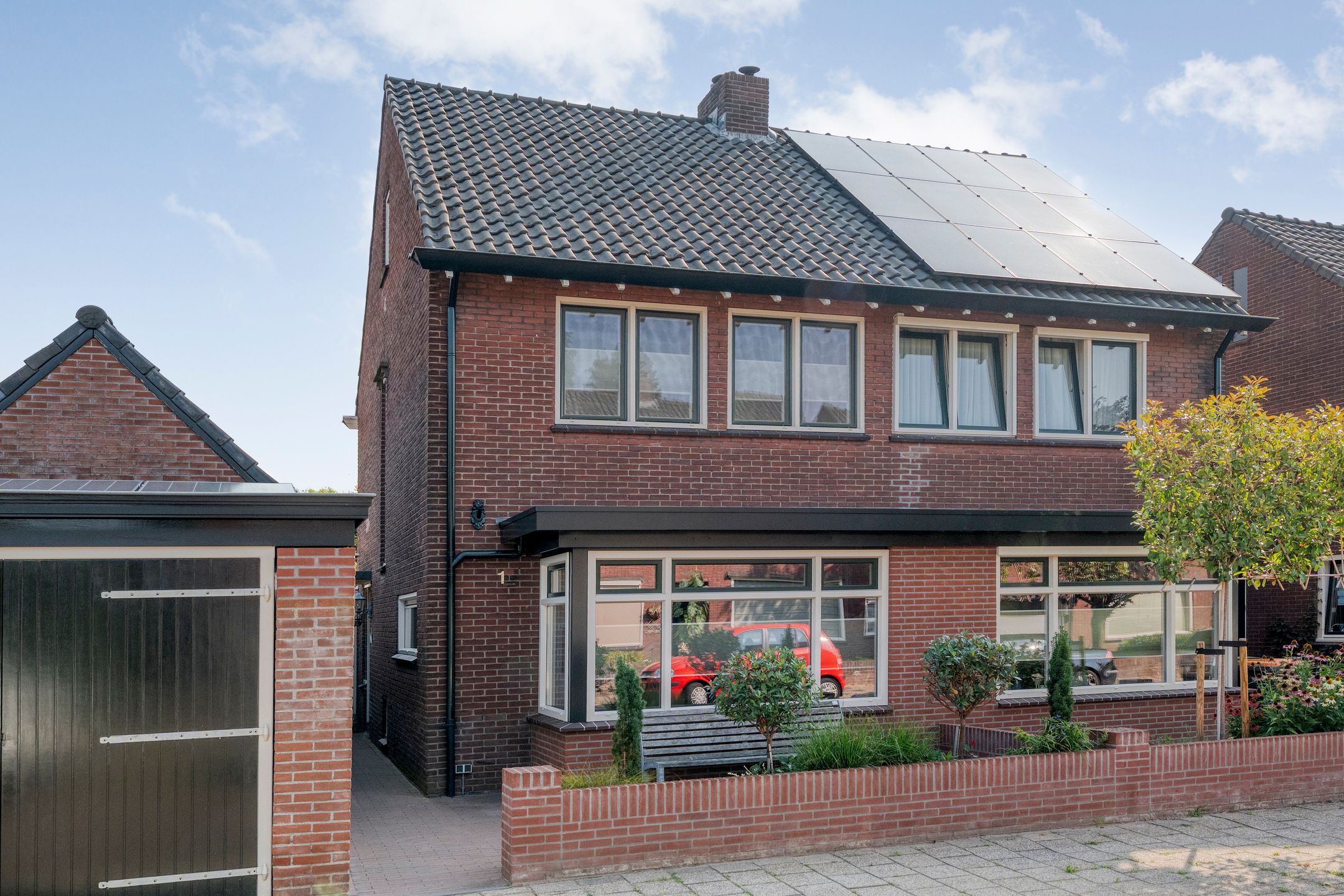 Foto van Irisstraat 1, Hengelo (OV)
