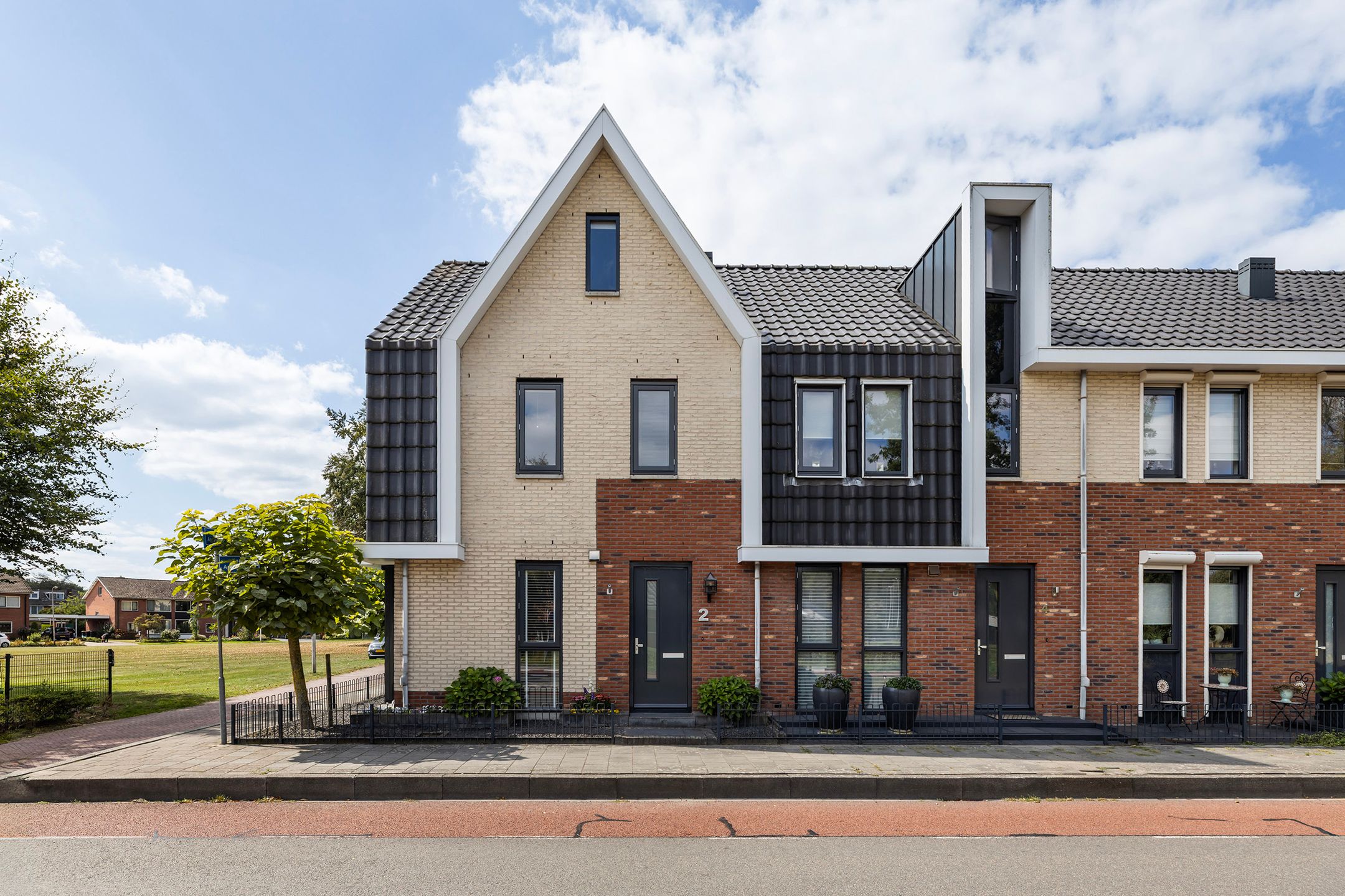 Foto van Karel Appelstraat 2, Hengelo (OV)