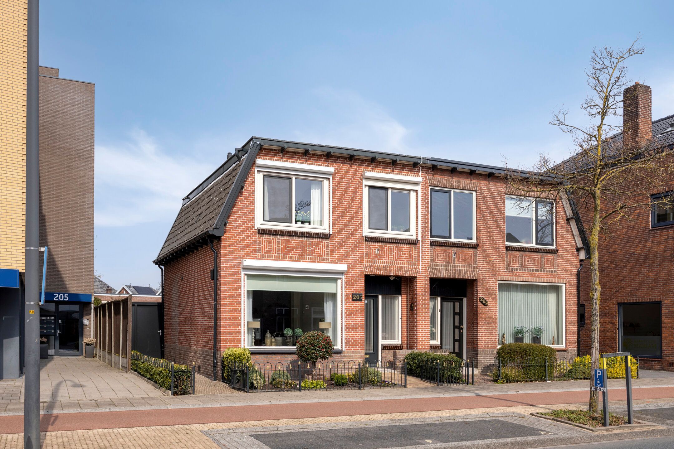 Foto van Oldenzaalsestraat 207, Hengelo (OV)