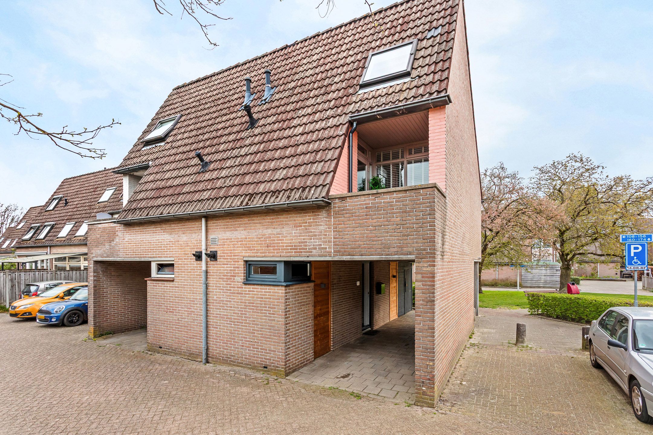Foto van Robert Stolzstraat 108, Hengelo (OV)