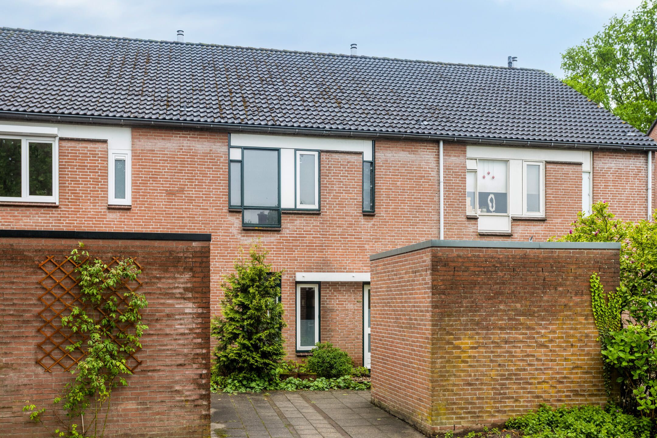 Foto van Dinant Dijkhuisstraat 234, Hengelo (OV)