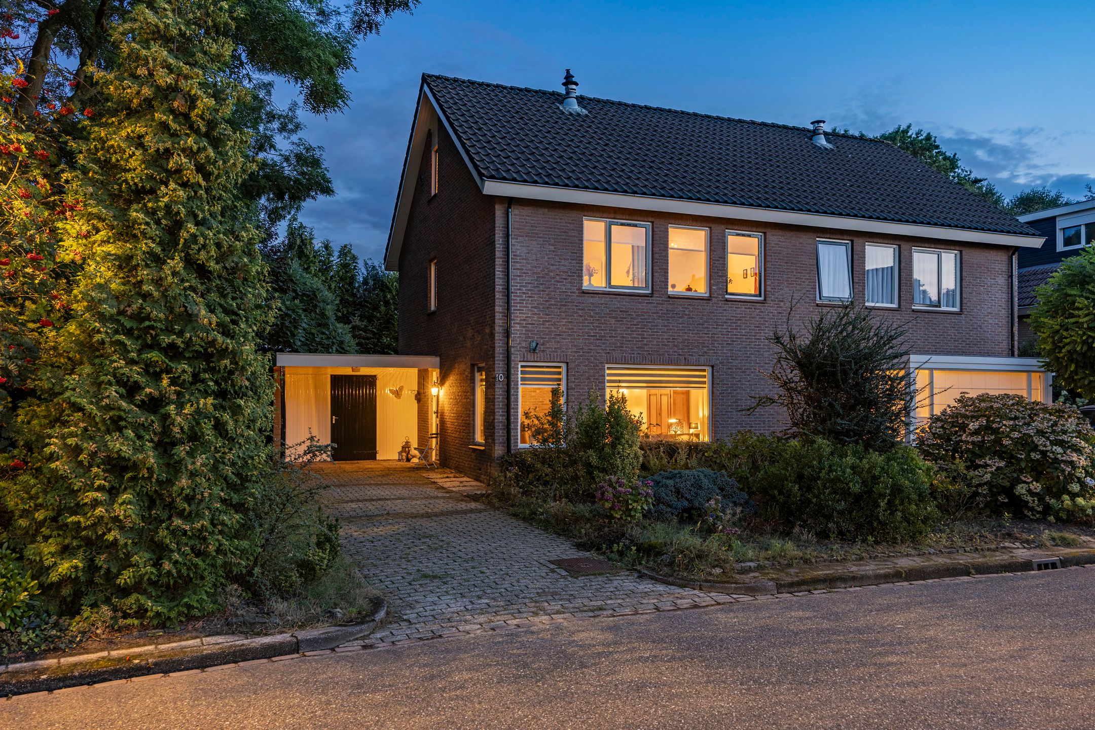 Foto van Fien de la Marstraat 10, Hengelo (OV)