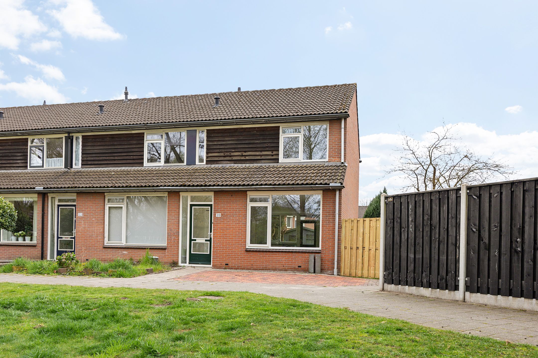 Foto van Rob de Vriesstraat 20, Hengelo (OV)