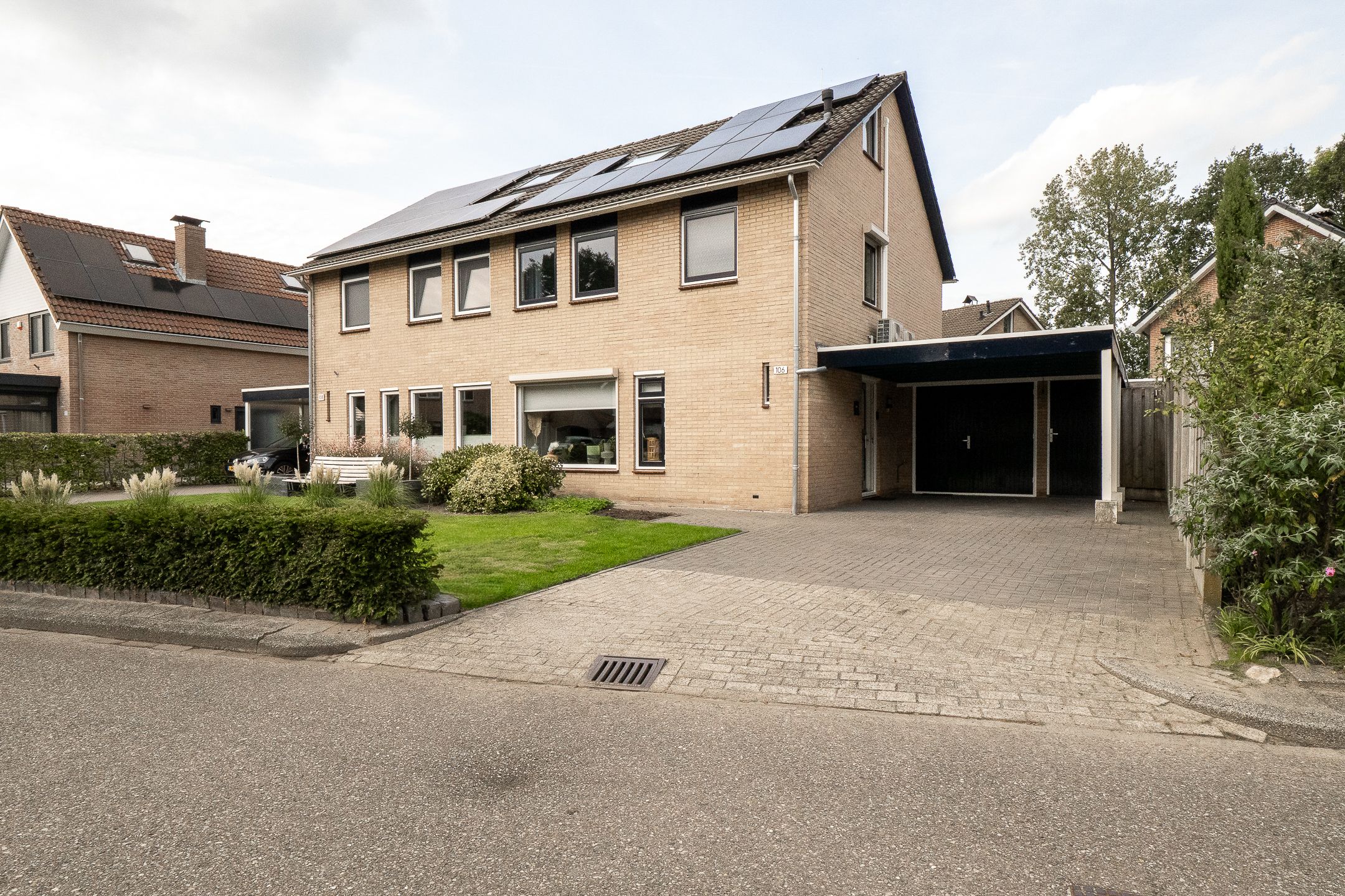 Foto van Louis Bouwmeesterstraat 106, Hengelo (OV)