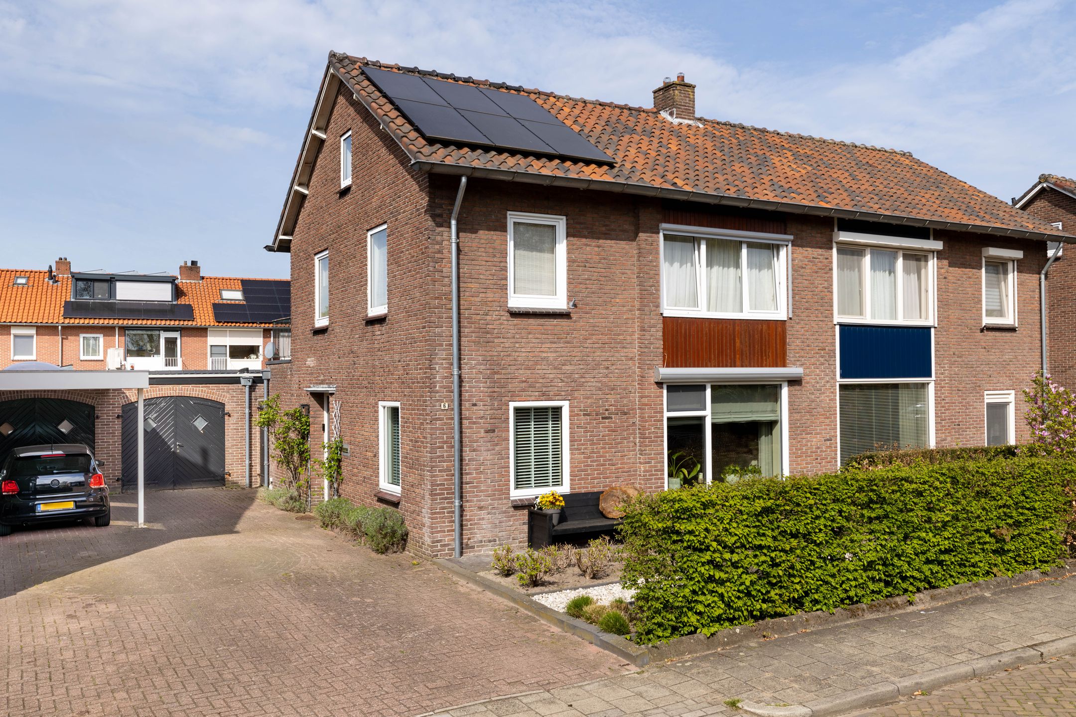 Foto van Deken van der Waardenlaan 6, Almelo
