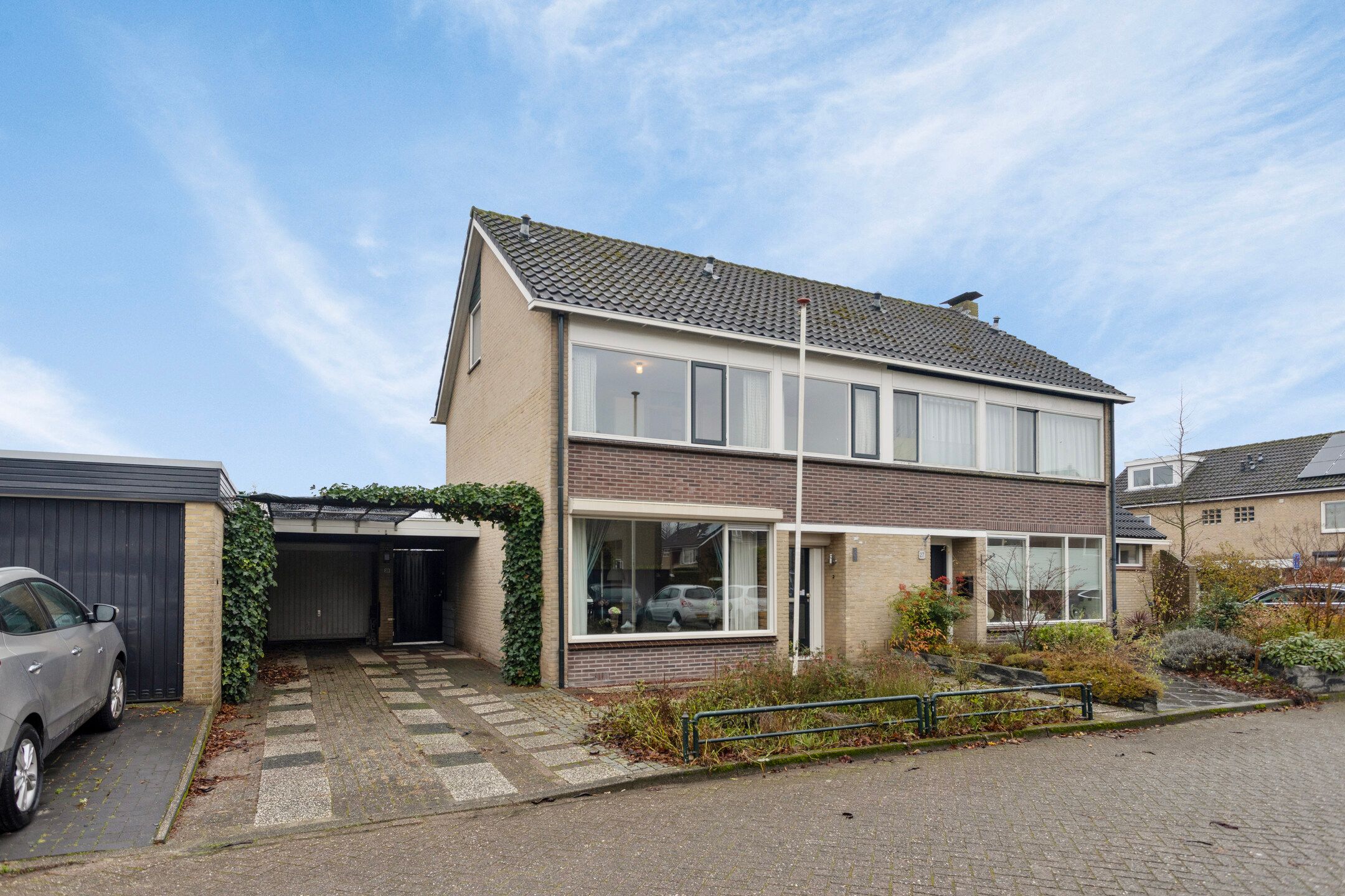 Foto van Akelei 25, Borne