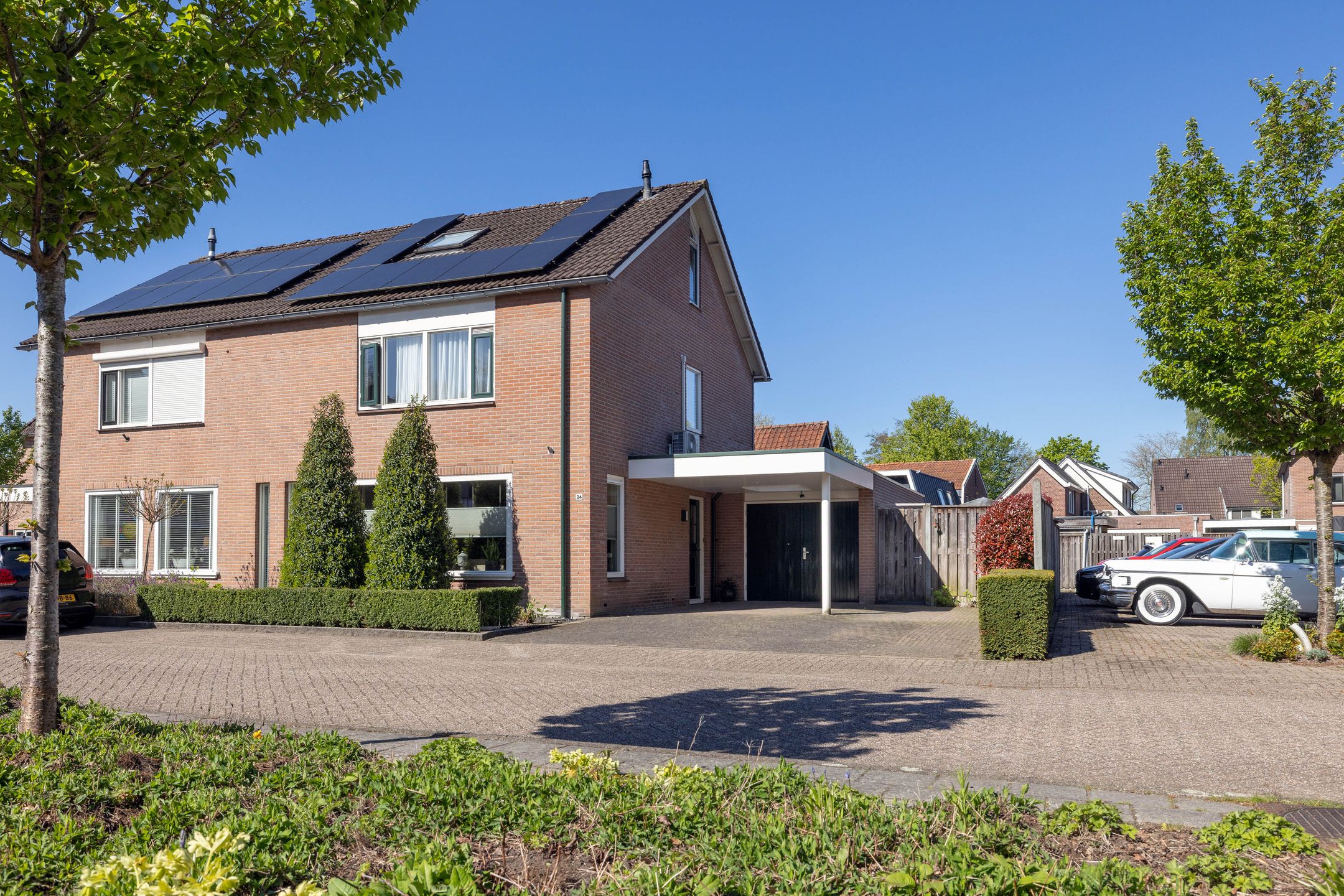 Foto van Warande 24, Borne