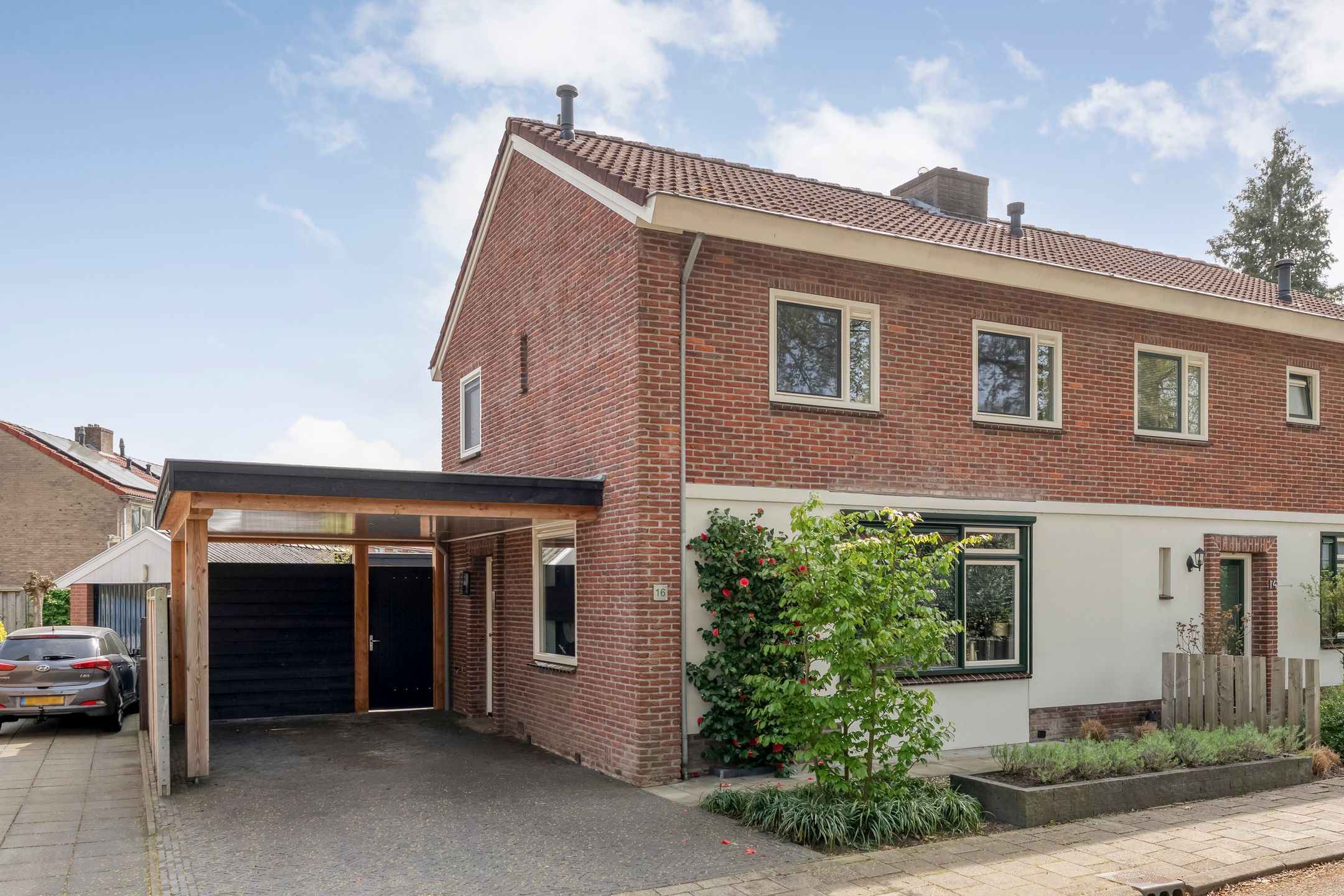 Foto van Dikkerslaan 16, Borne