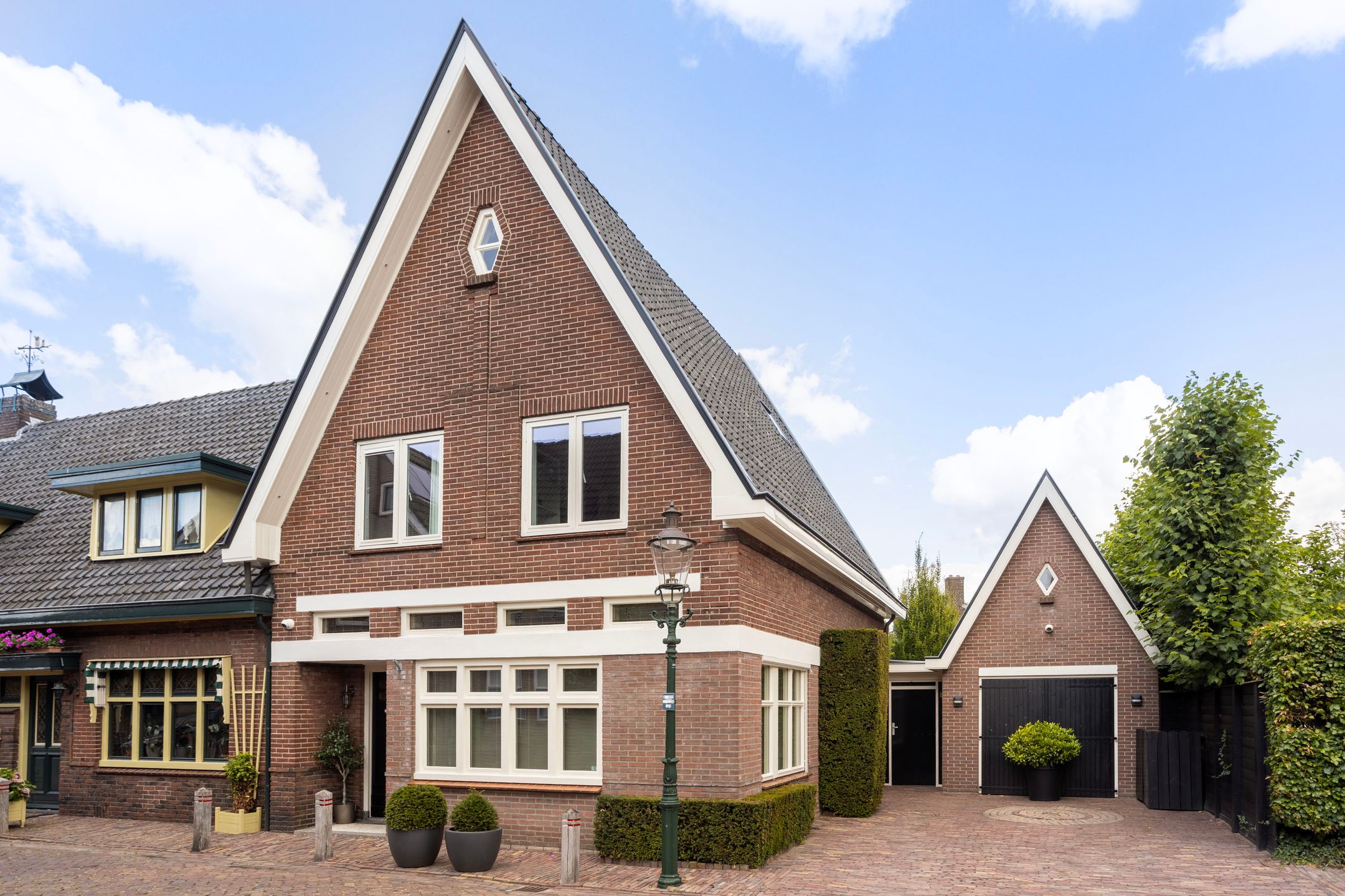 Foto van Abraham ten Catestraat 7, Borne