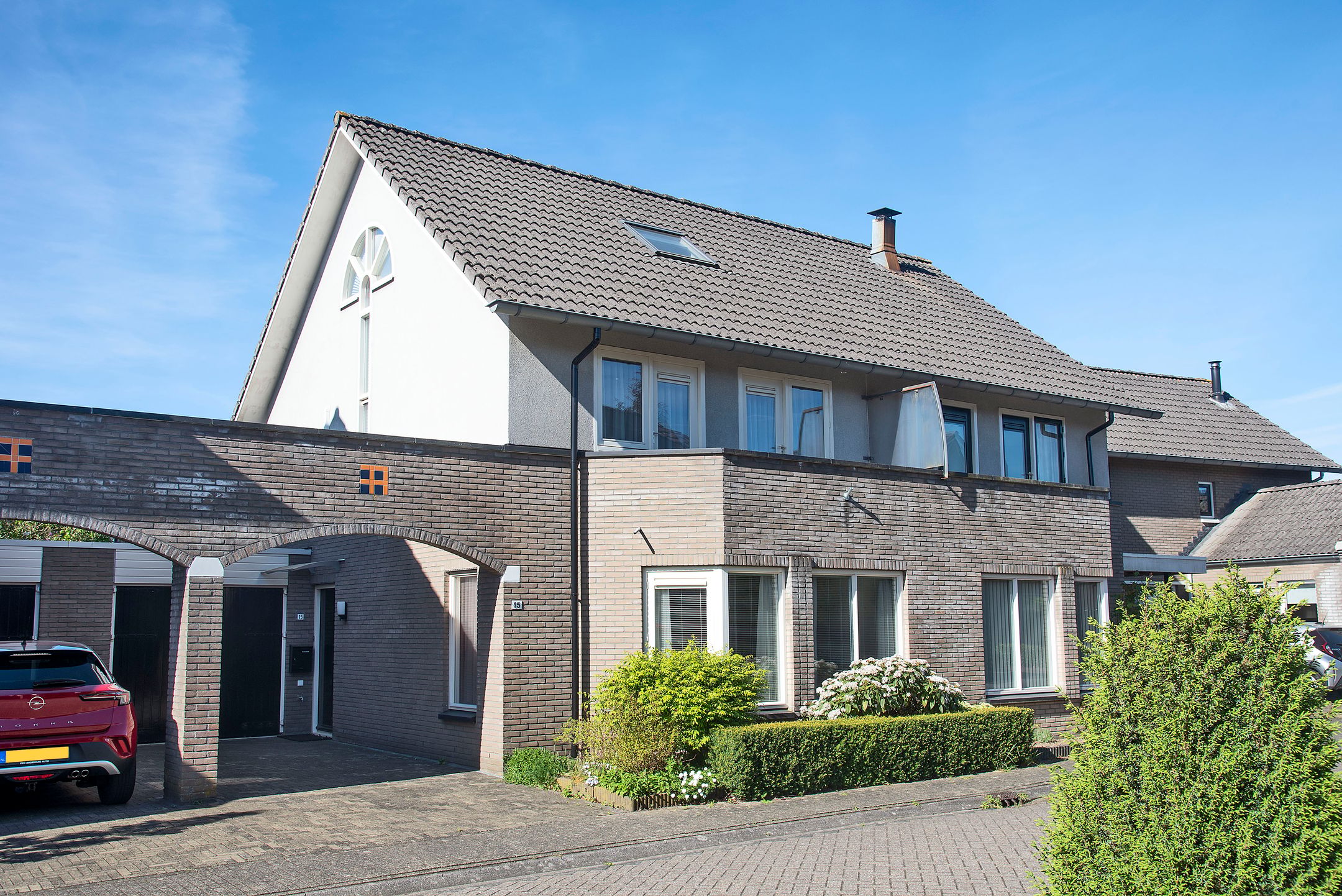 Foto van Dokter Panhuijsenstraat 15, Borne