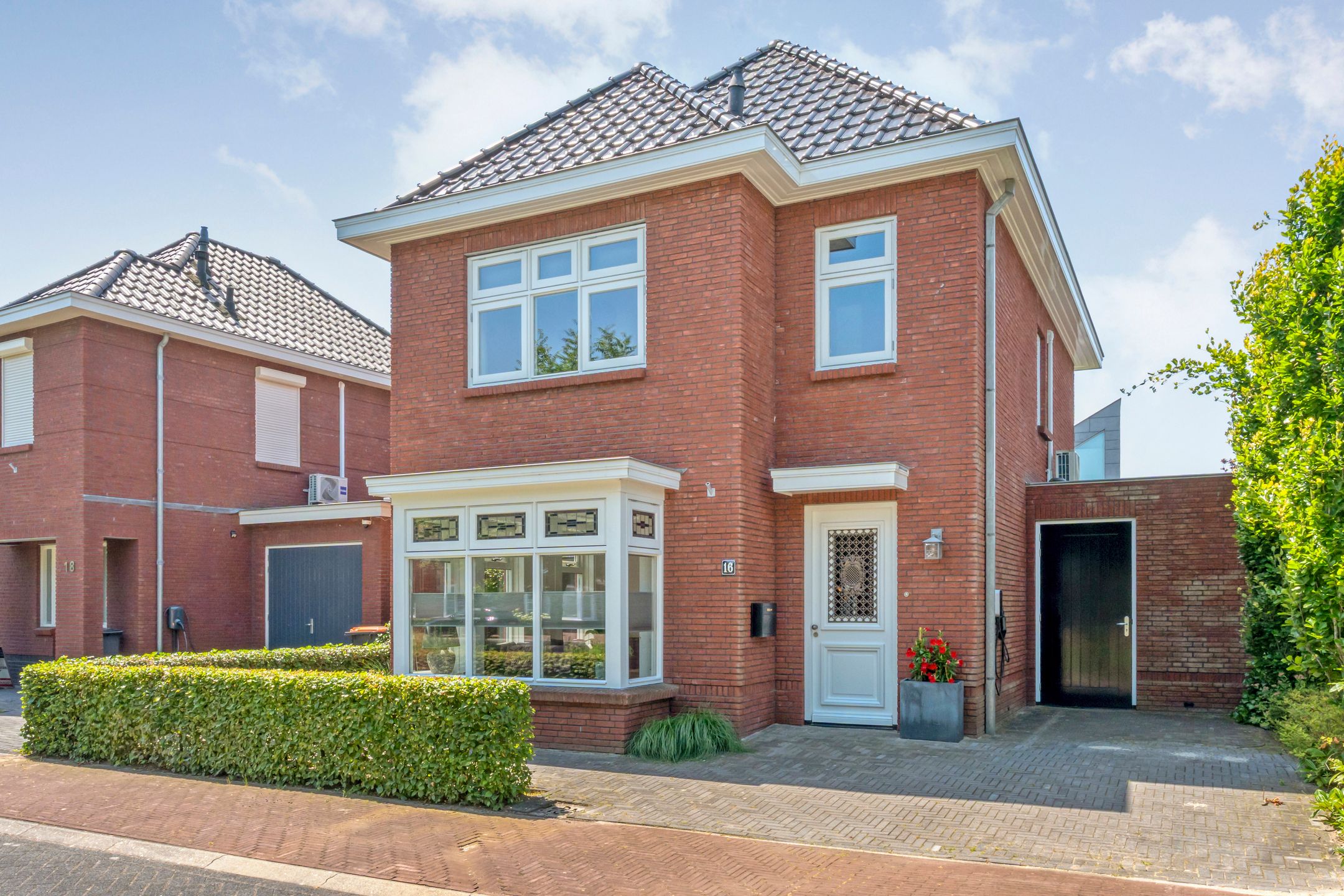 Foto van Hesselerbeek 16, Borne