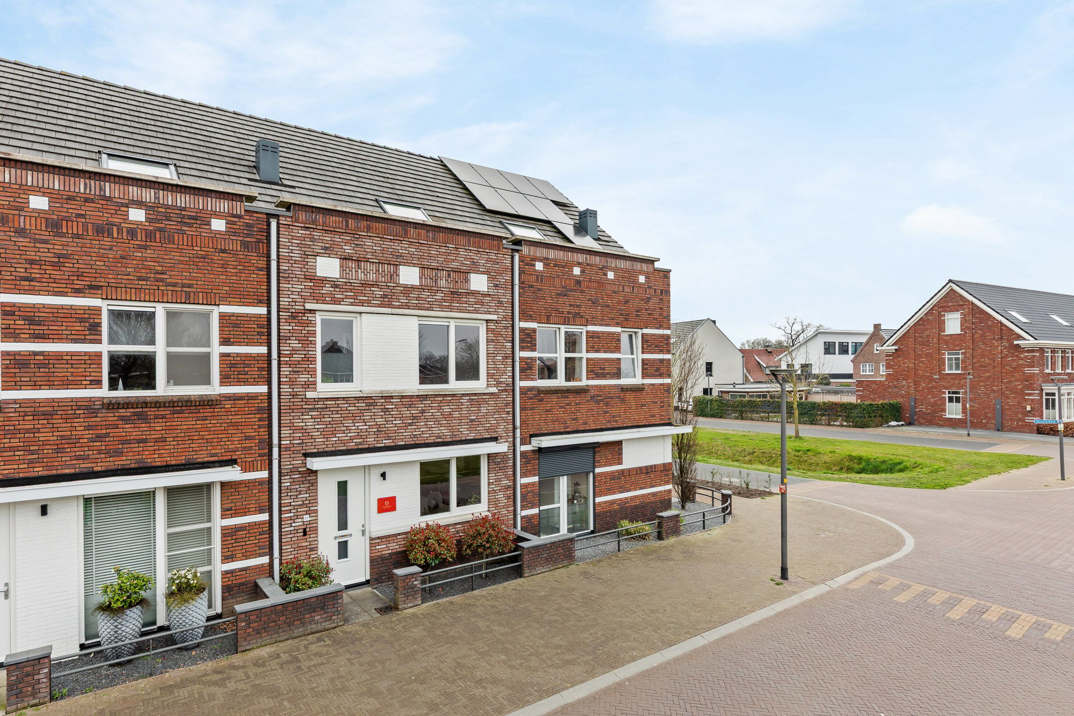 Foto van Oeverlaan 55, Borne