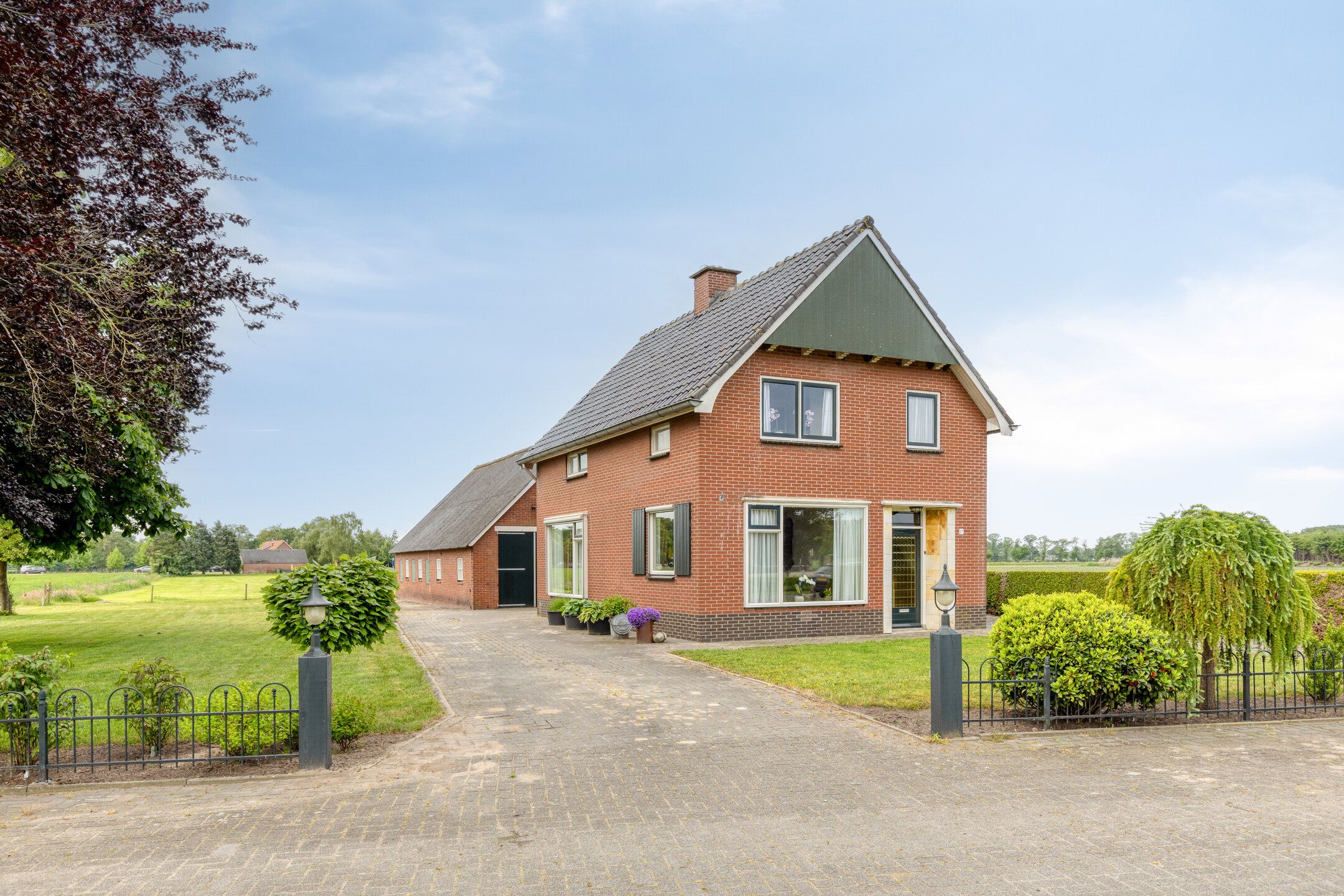 Foto van Worker Landen 27, Bornerbroek