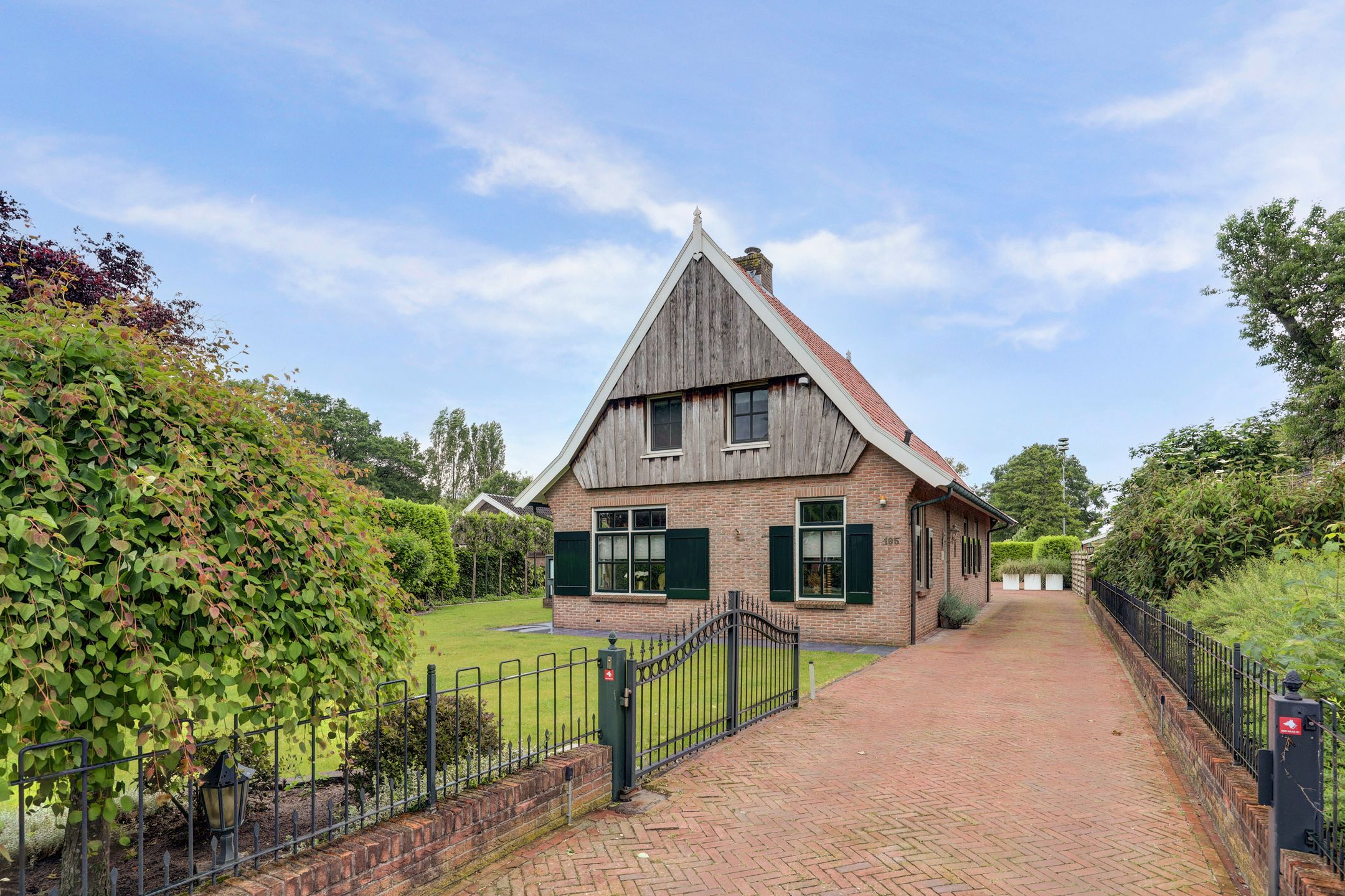Foto van Oosteinde 185, Vriezenveen