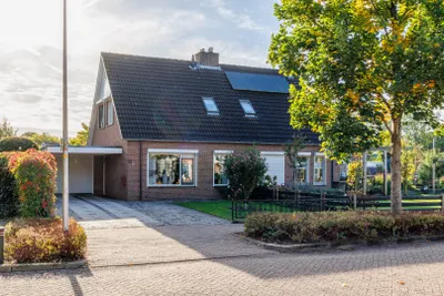 Foto van Wingerd 28, Vroomshoop Helft van dubbel