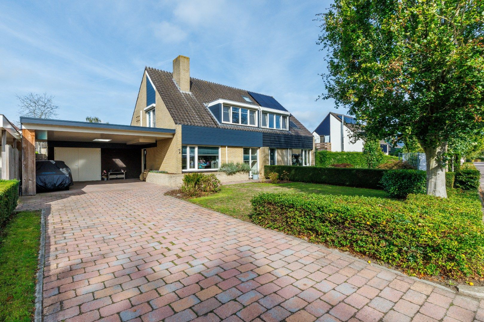 Foto van Broekmaten 13, Den Ham Helft van dubbel