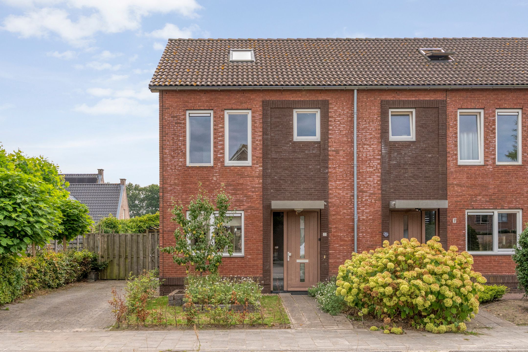 Foto van Juffrouw Schefferstraat 7, Bruchterveld