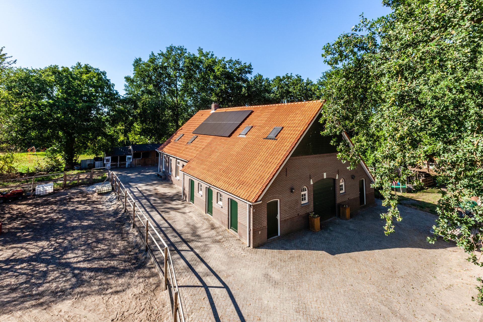 Foto van Molenaarslaan 1, Nieuw-Schoonebeek