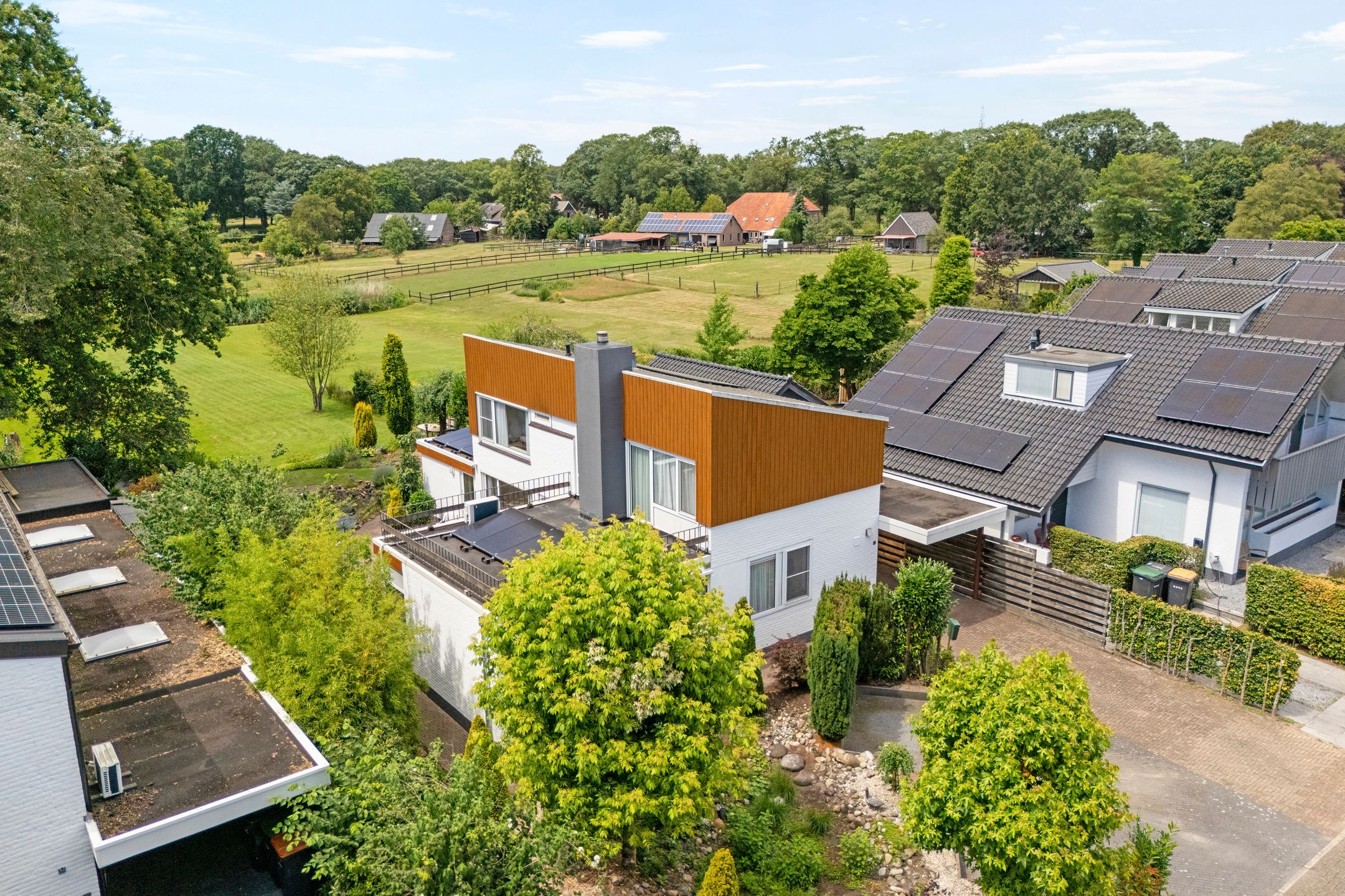 Foto van Plutolaan 25, Hardenberg