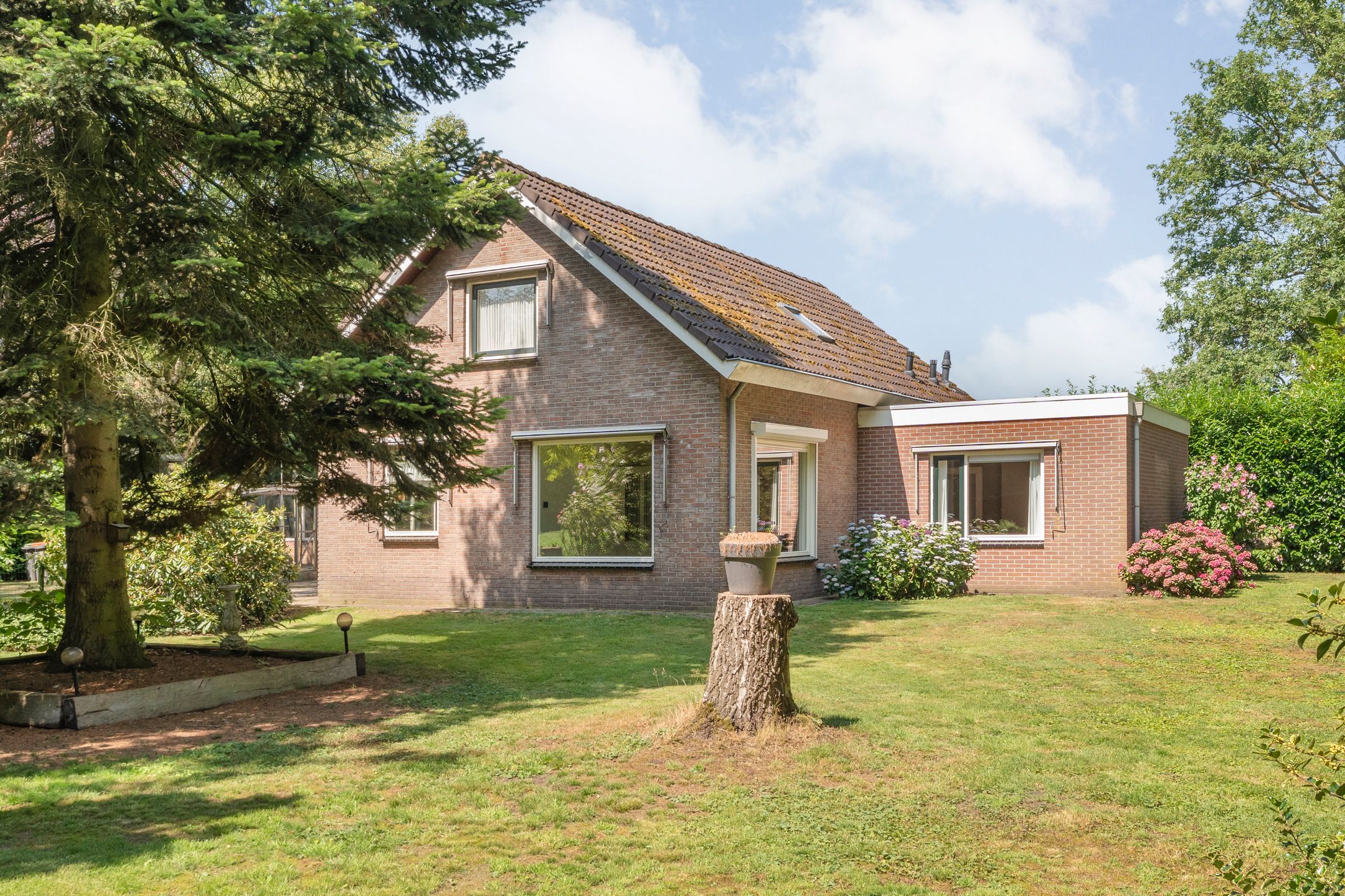 Foto van Burgerkamp 5, Loozen