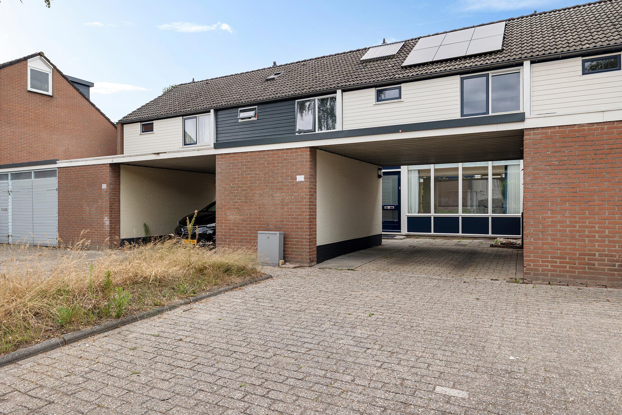 Foto van Zuidlaarderbrink 300, Emmen
