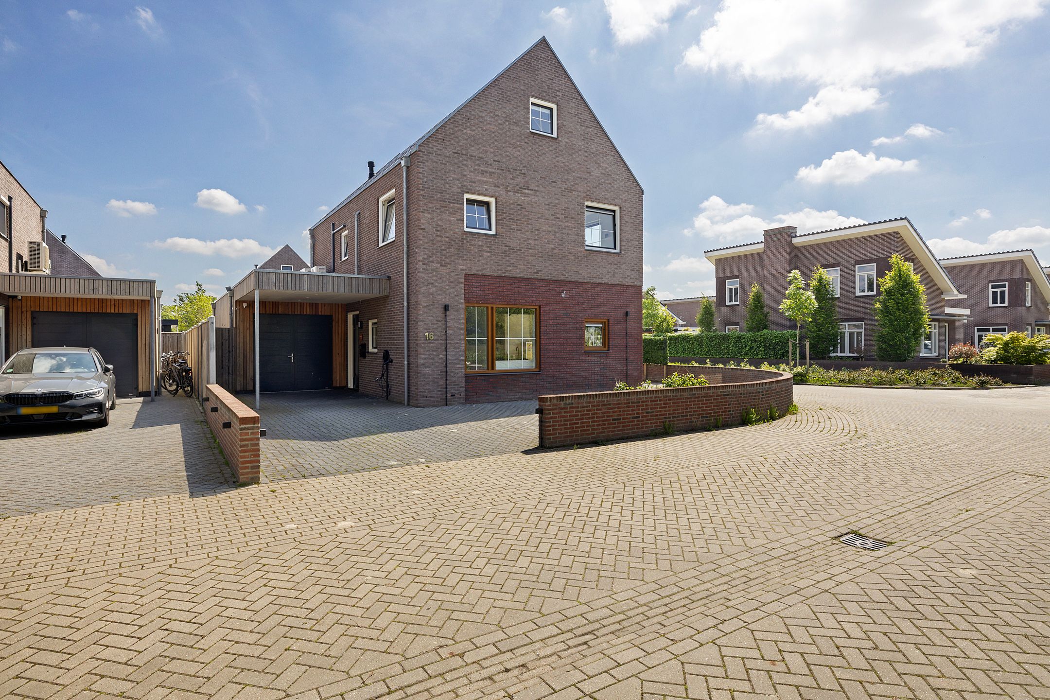 Foto van Klimopwal 16, Emmen