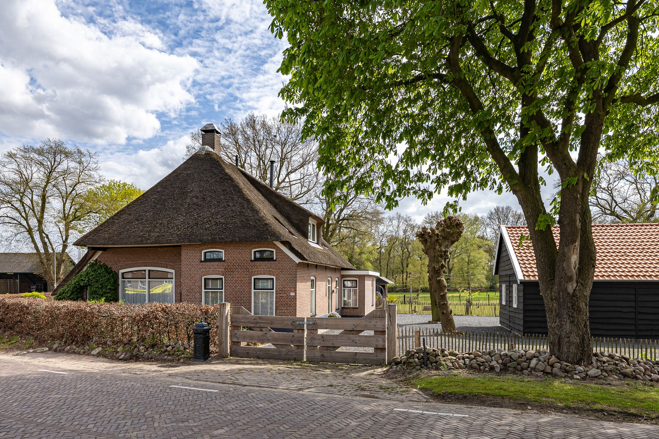 Foto van Emmerhoutstraat 157, Emmen