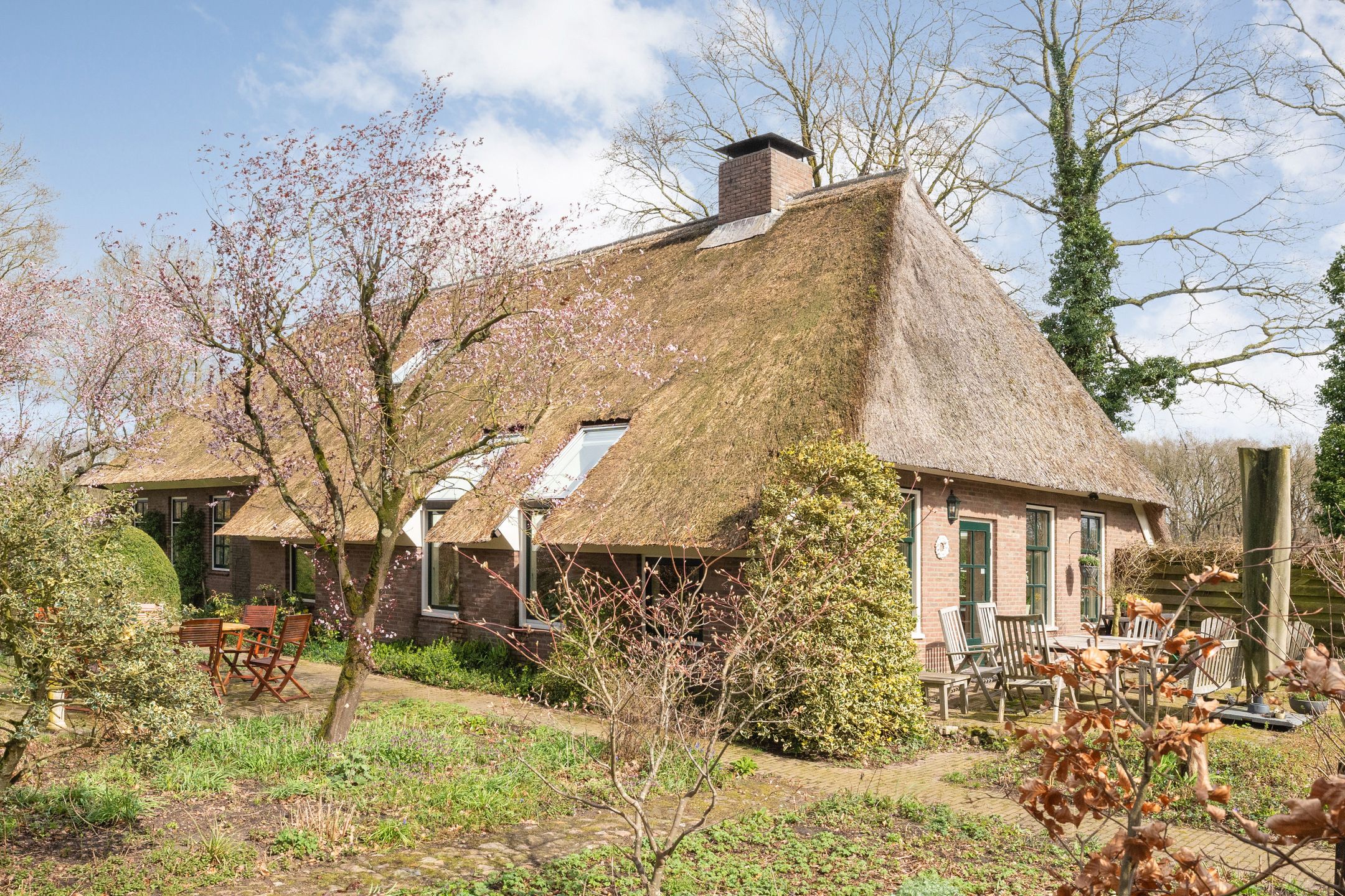 Foto van Oevermansweg 16, Emmen