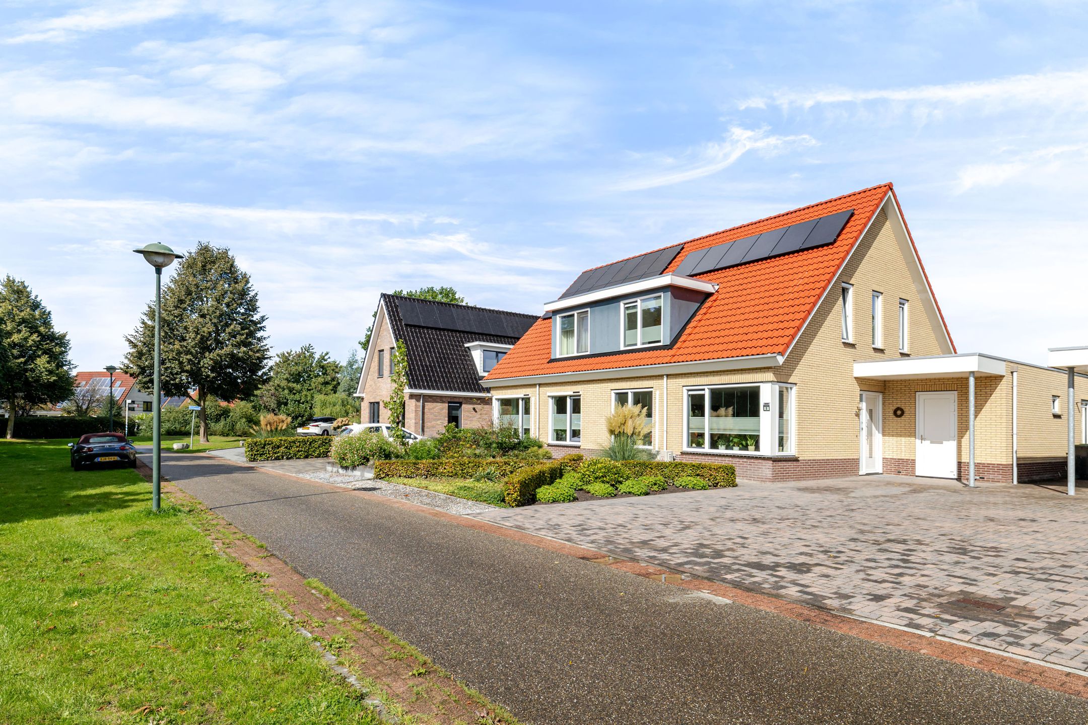 Foto van Onyxdreef 5, Emmen
