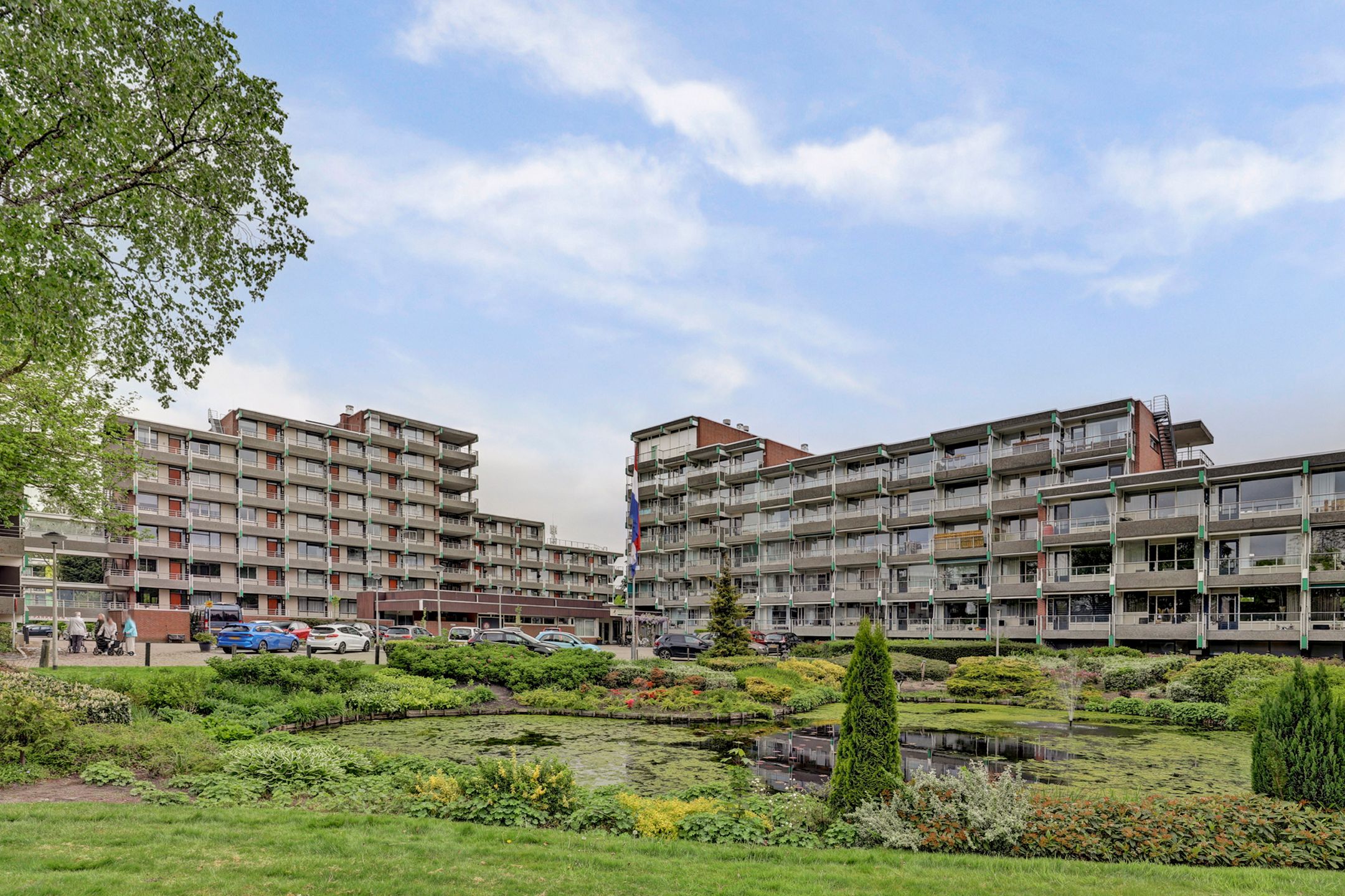 Foto van Valkenstede 12, Hoogeveen