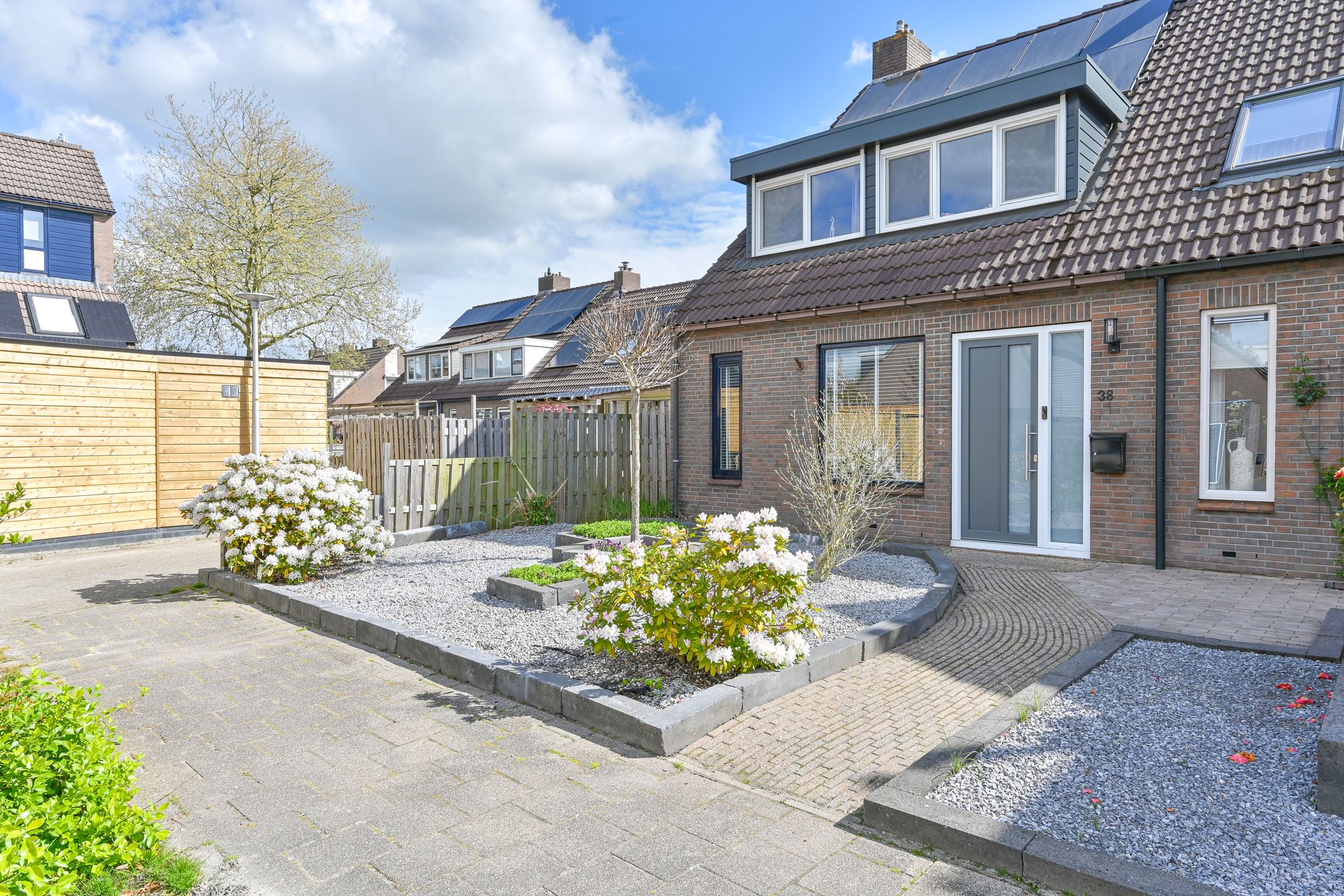 Foto van van Leeuwenhoekstraat 38, Hoogeveen