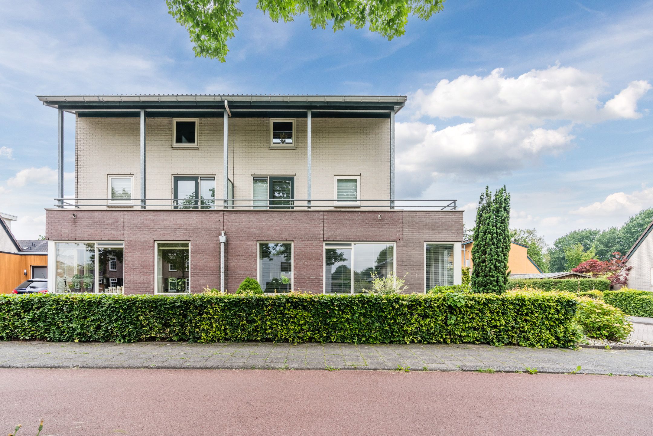 Foto van Jos van Aalderenlaan 16, Hoogeveen