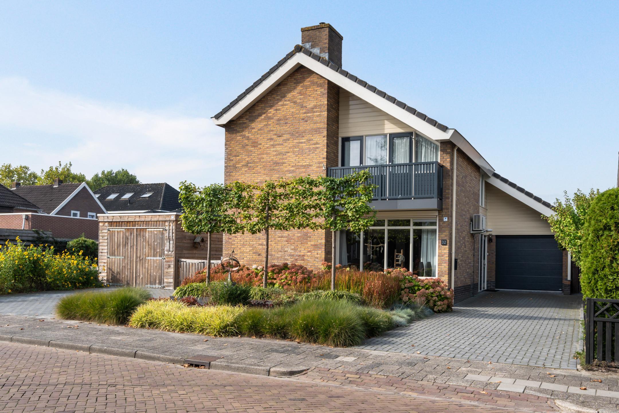 Foto van Doorsnijding 32, Hollandscheveld