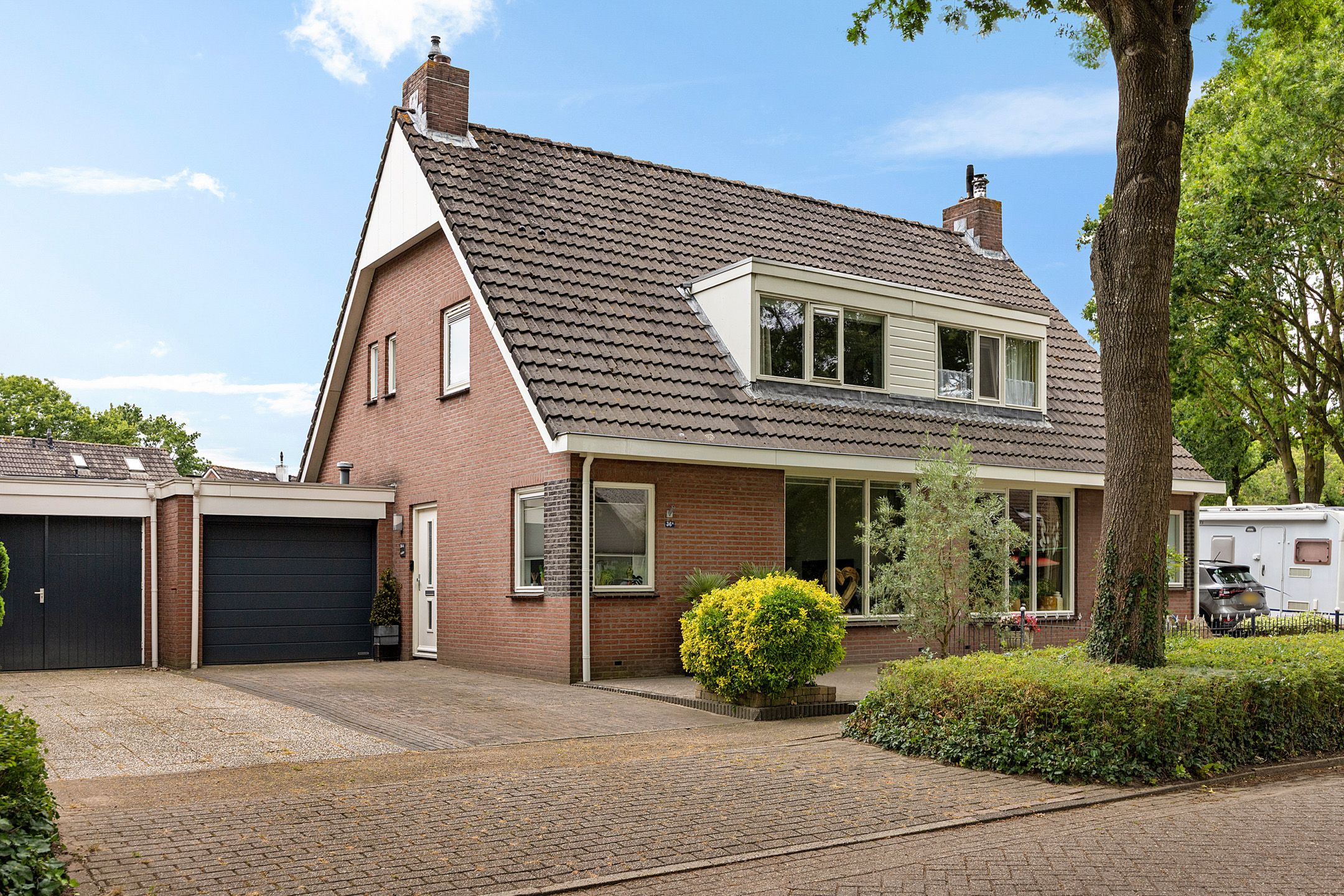 Foto van Luchtenstein 36a, de Wijk
