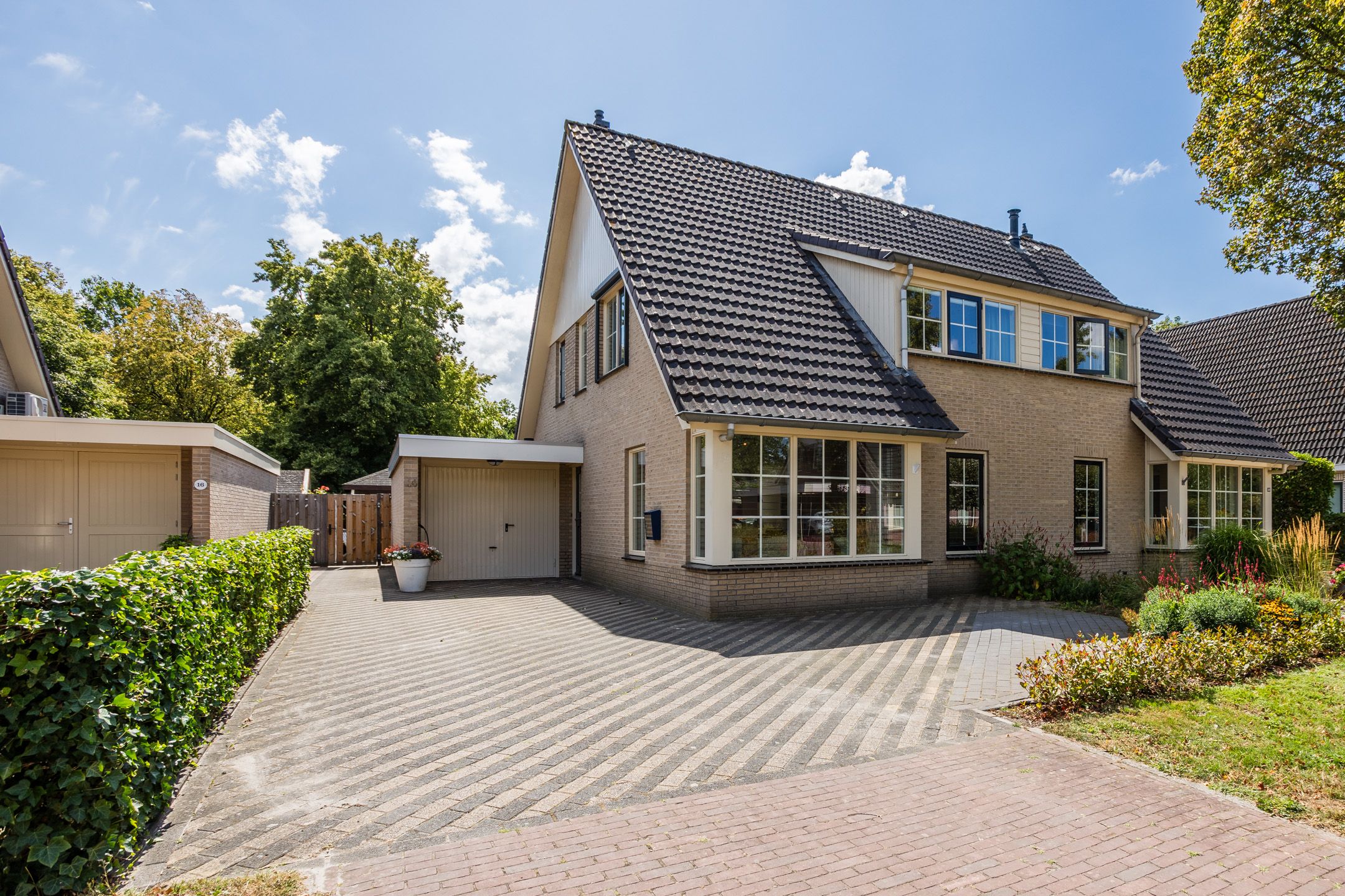Foto van Oldenhof 14, de Wijk