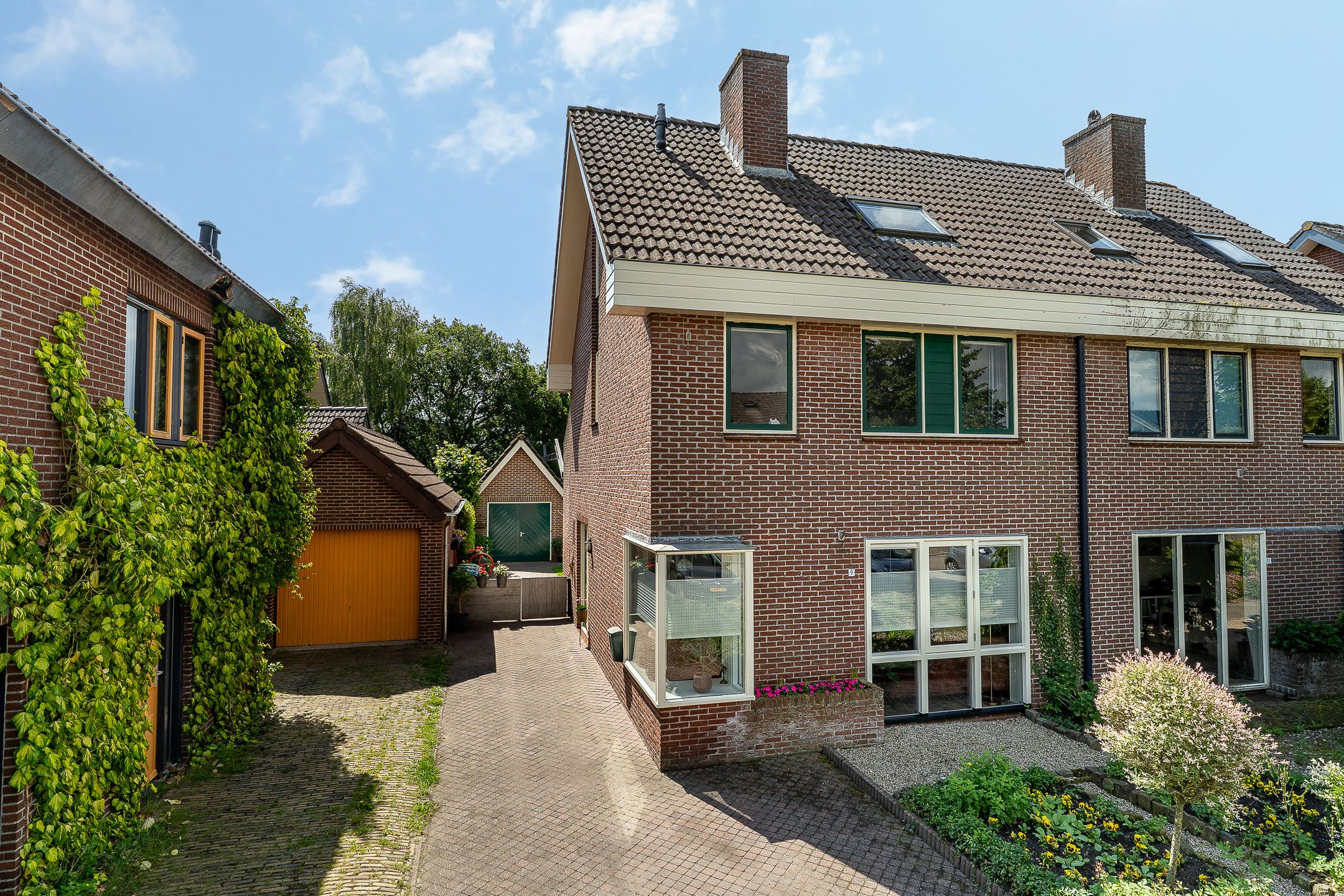 Foto van Essenakker 9, Oosterwolde (GE)