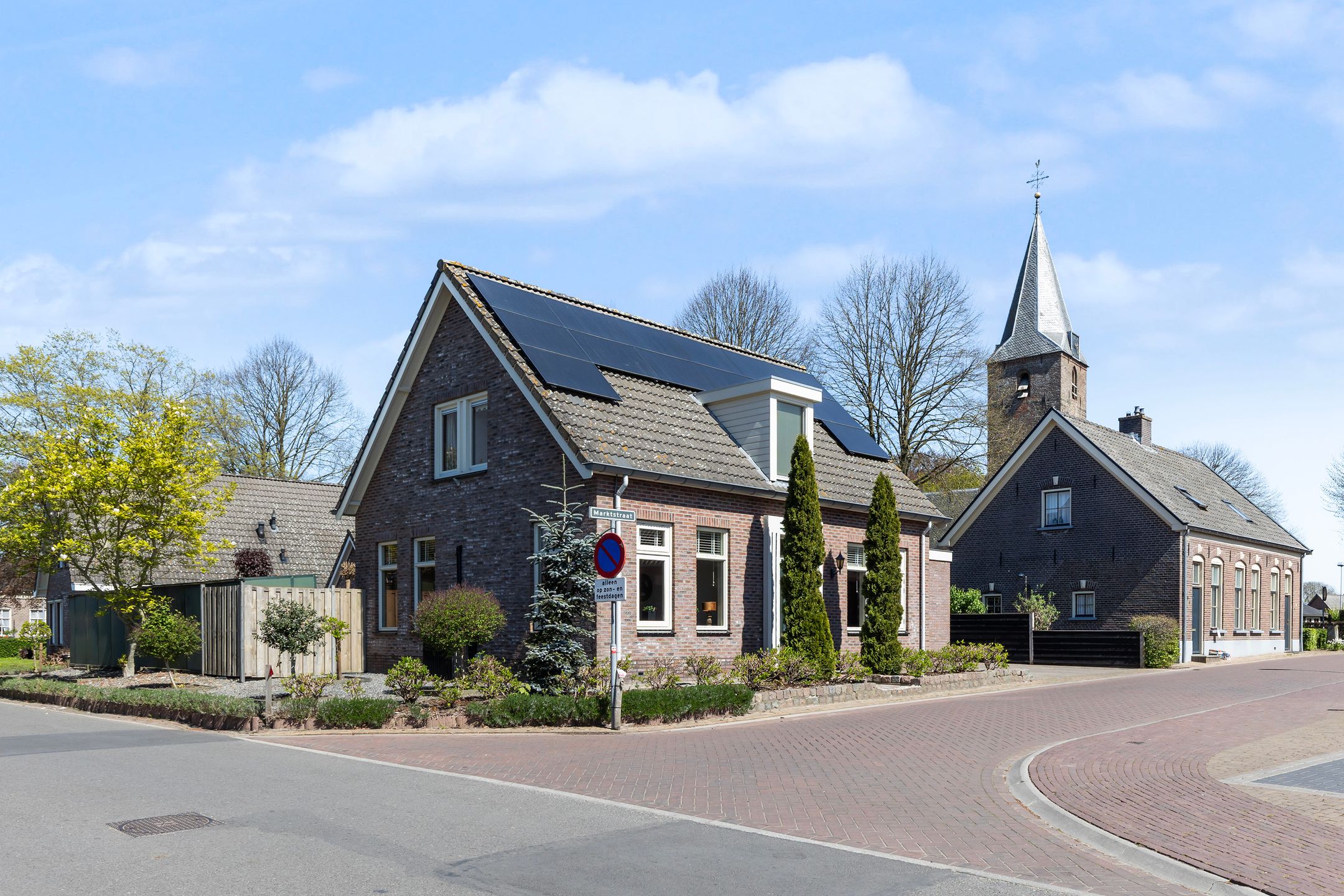 Foto van Marktstraat 8, Oene
