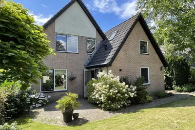 Foto van Schoener 447, Lelystad Woonhuis