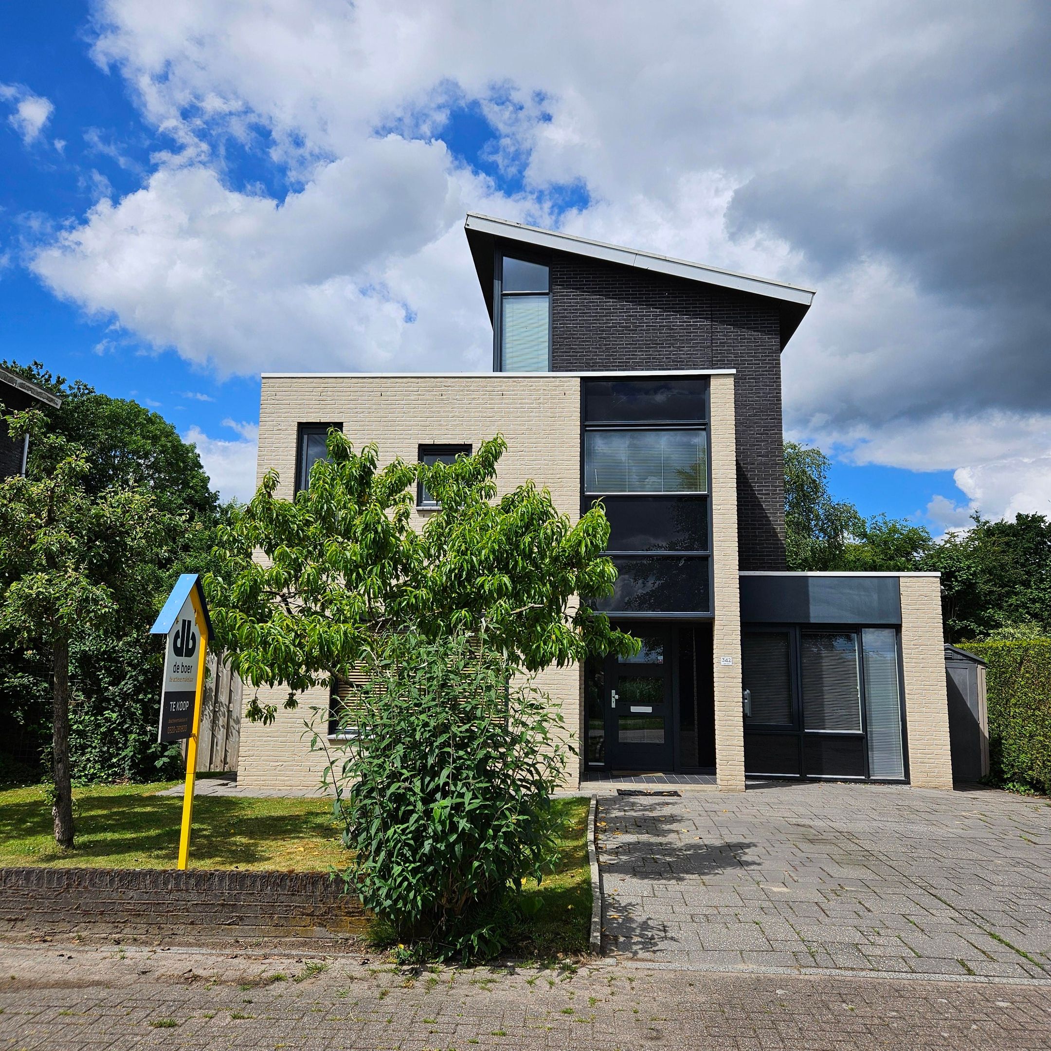 Foto van Hollandse Hout 342, Lelystad