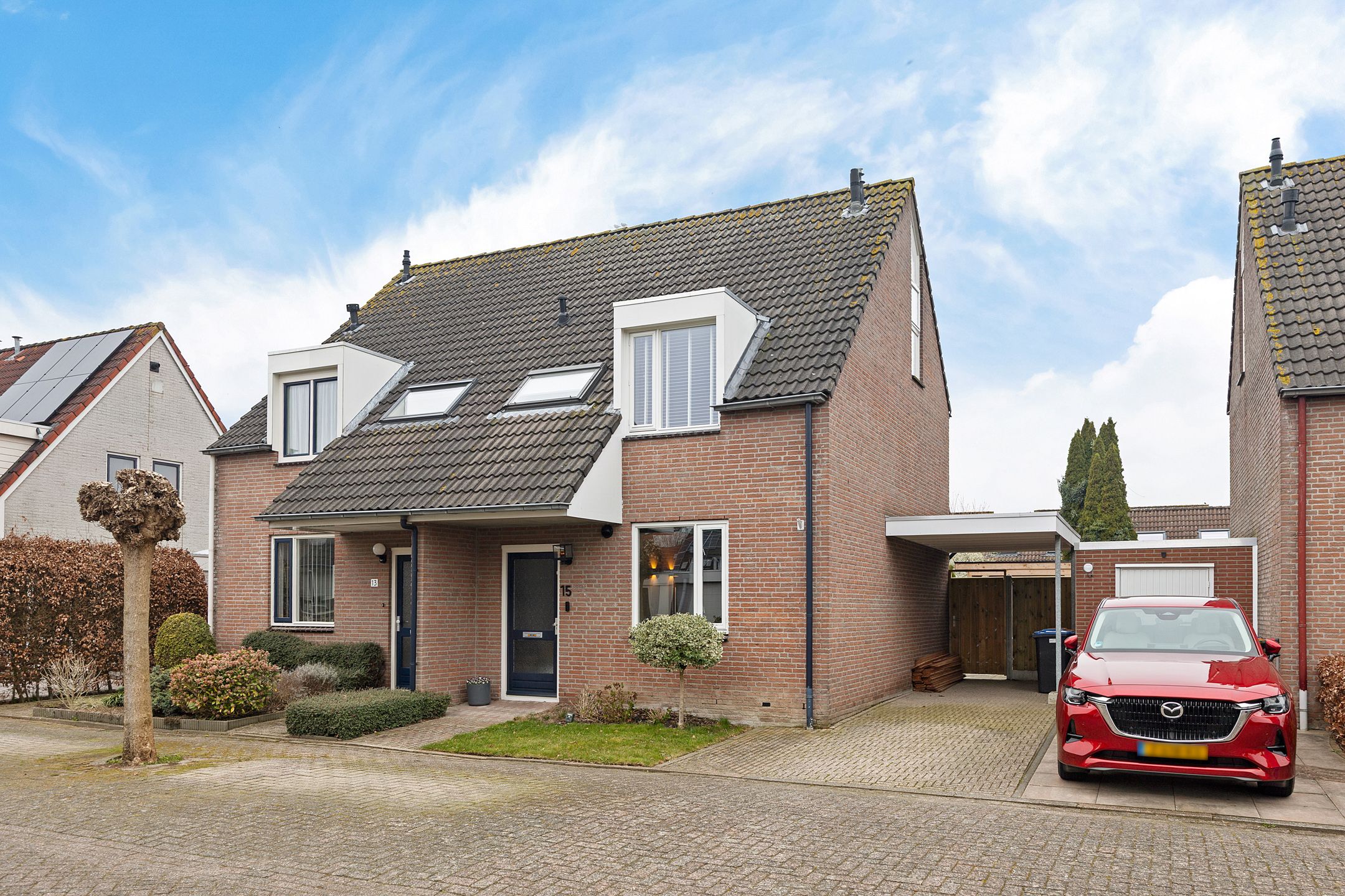 Foto van Komijn 15, Dronten