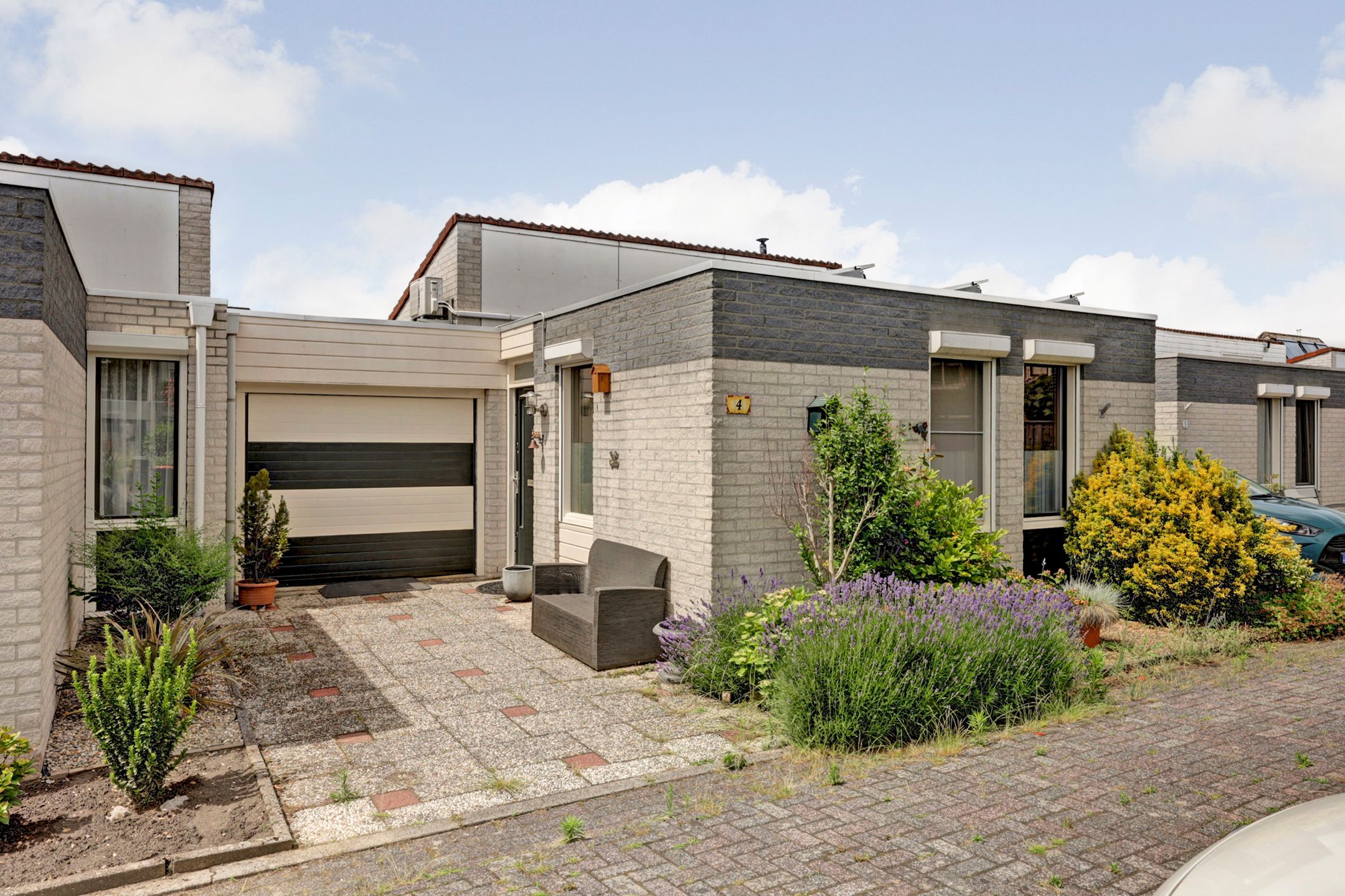 Foto van Basilicum 4, Dronten