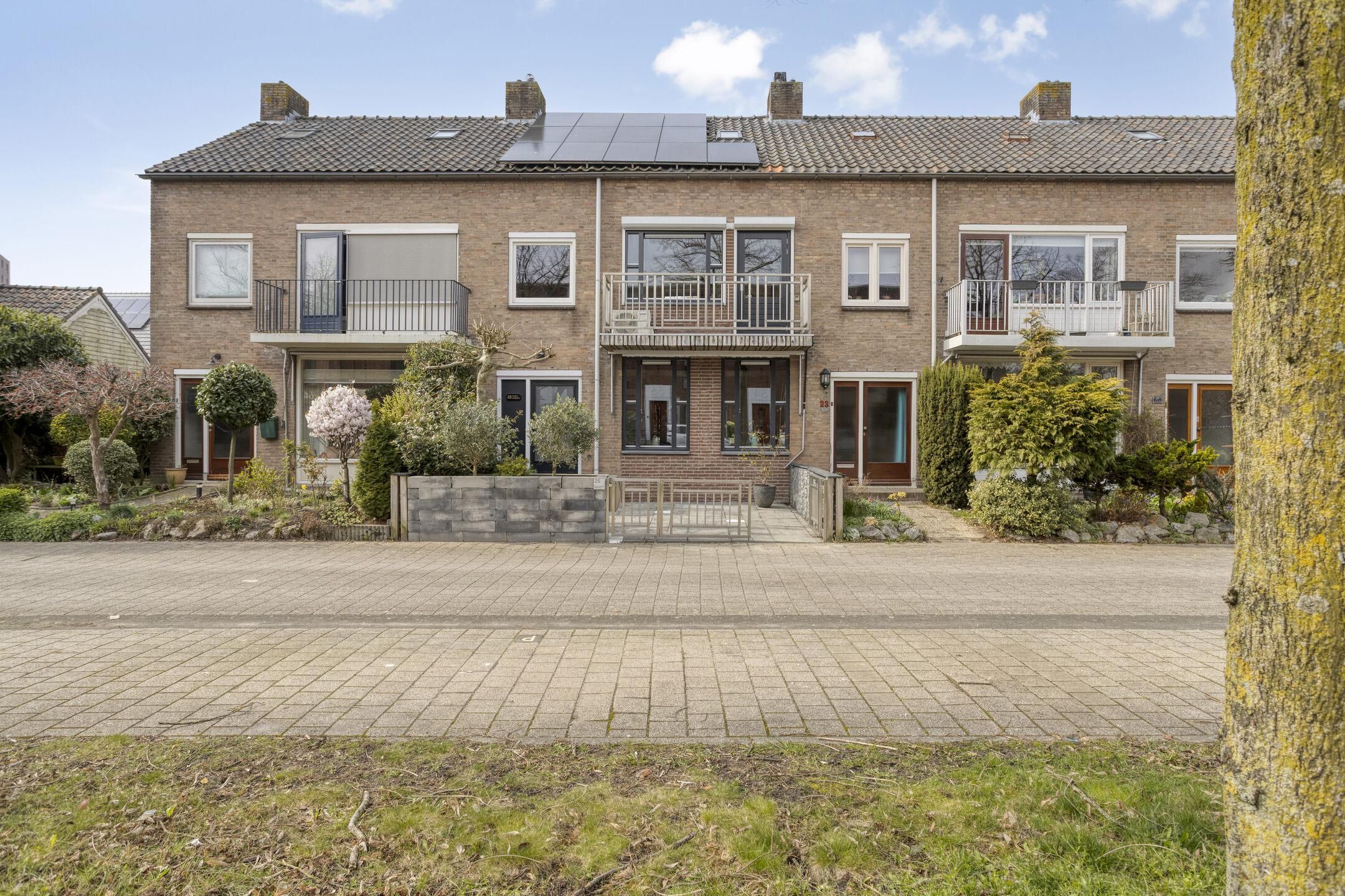 Foto van Oostzeestraat 25, Kampen