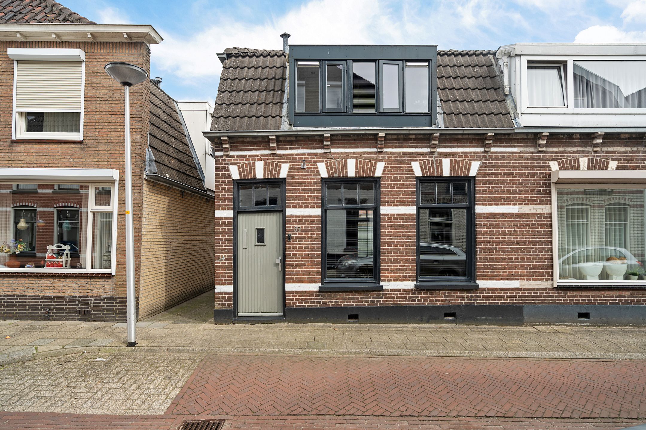 Foto van Burg ten Veldestr 37, Genemuiden