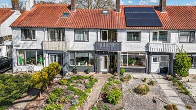 Foto van Hoefbladstraat 15, Emmeloord